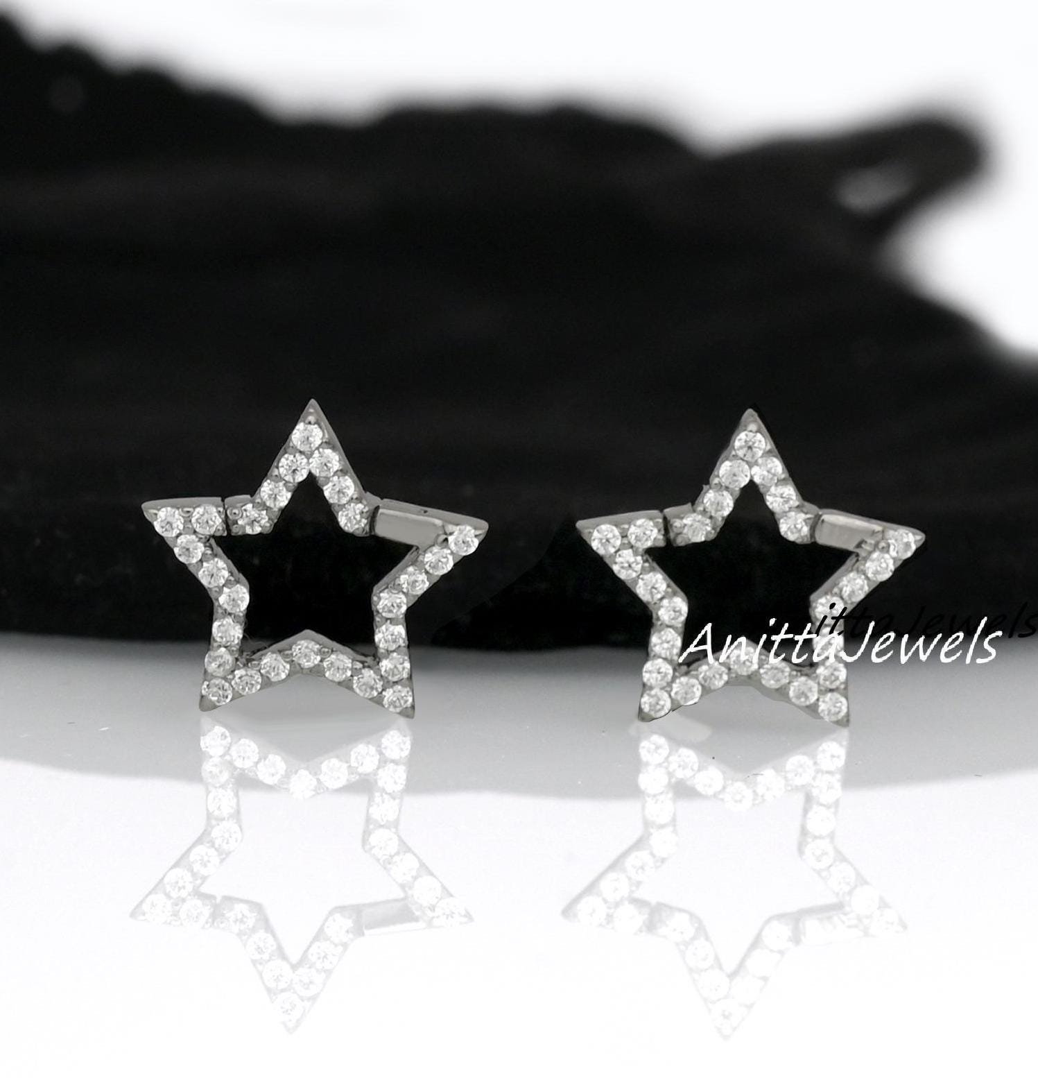 14k Gold Diamond Star Lock: Celestial Charm Pendant - View 6 - Anitta Jewels | SKU: etsy_1709109175 14k Gold Diamond Star Lock: Celestial Charm Pendant - View 6 - Anitta Jewels | SKU: etsy_1709109175