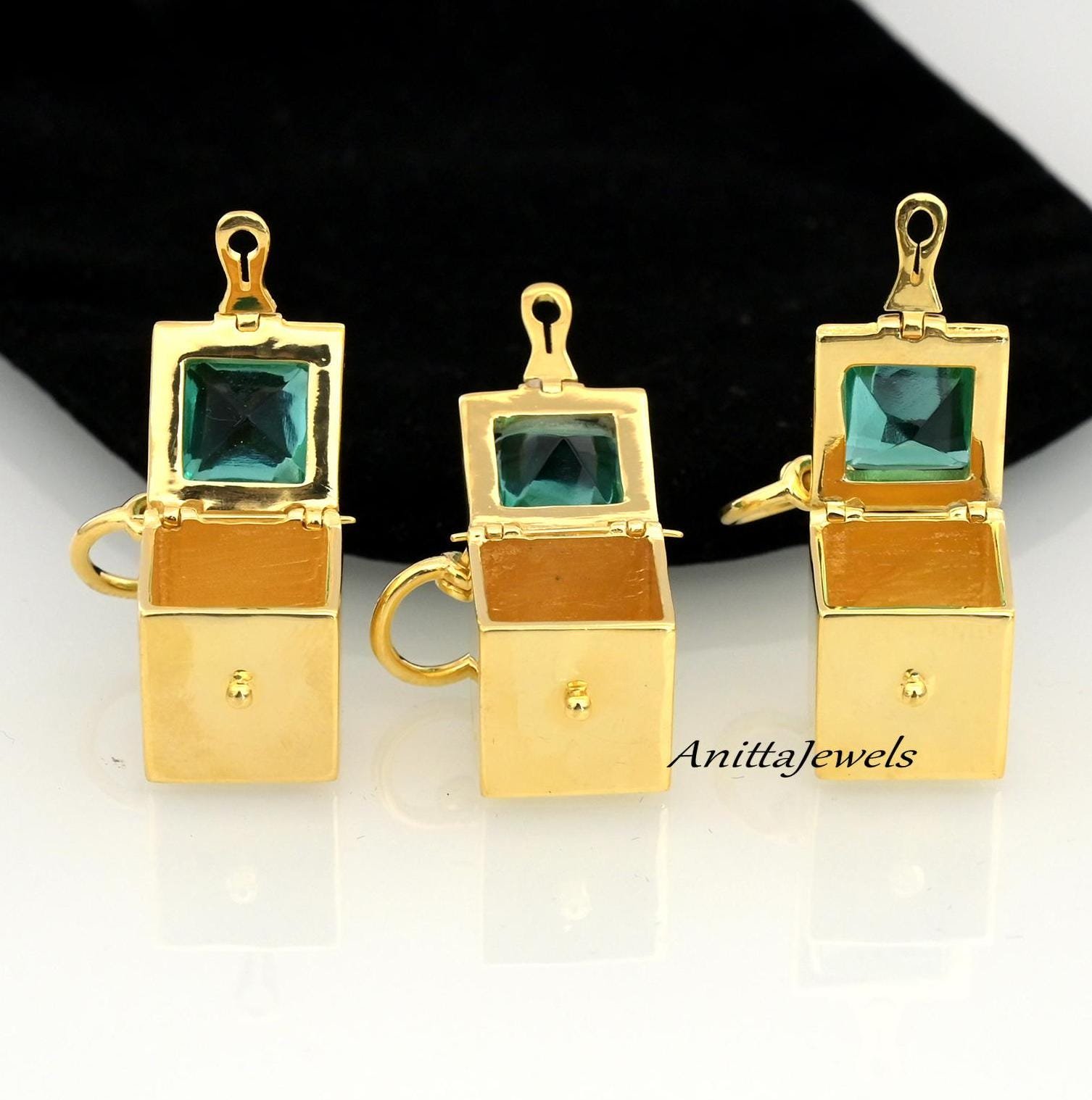 14K Gold Gemstone Magic Box Pendant: Handmade Square Charm - View 7 - Anitta Jewels | SKU: etsy_1329754972 14K Gold Gemstone Magic Box Pendant: Handmade Square Charm - View 7 - Anitta Jewels | SKU: etsy_1329754972