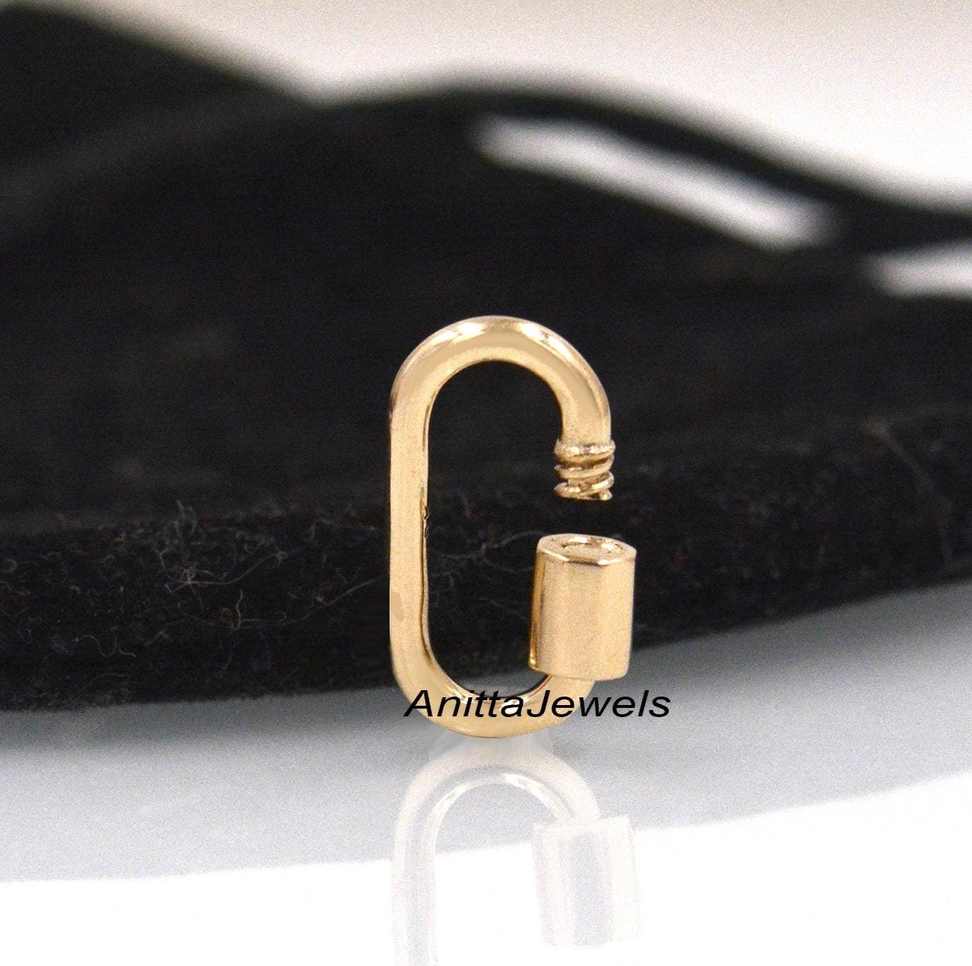 14k Gold Oval Link Chain Necklace with Carabiner Lock - View 3 - Anitta Jewels | SKU: etsy_1098454355 14k Gold Oval Link Chain Necklace with Carabiner Lock - View 3 - Anitta Jewels | SKU: etsy_1098454355