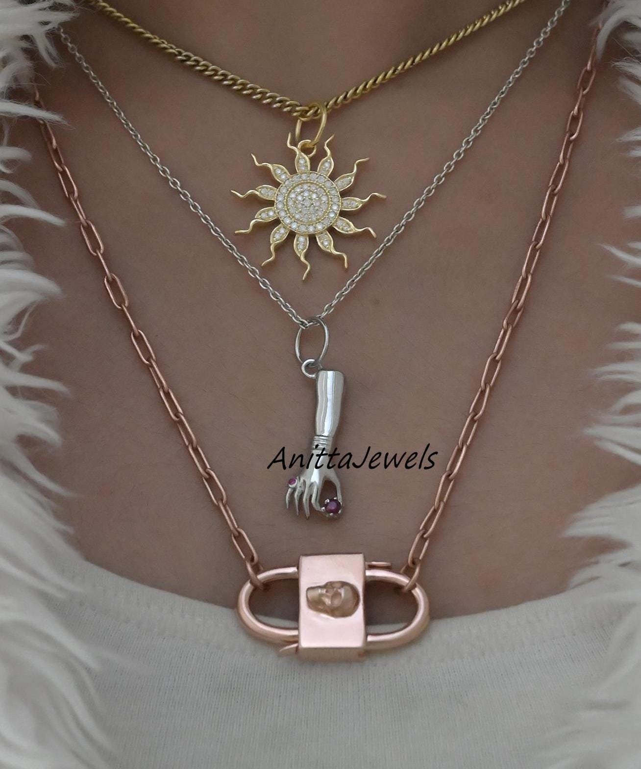14K Gold Ruby Figa Hand Pendant: Good Luck Charm - View 6 - Anitta Jewels | SKU: etsy_1706383445 14K Gold Ruby Figa Hand Pendant: Good Luck Charm - View 6 - Anitta Jewels | SKU: etsy_1706383445