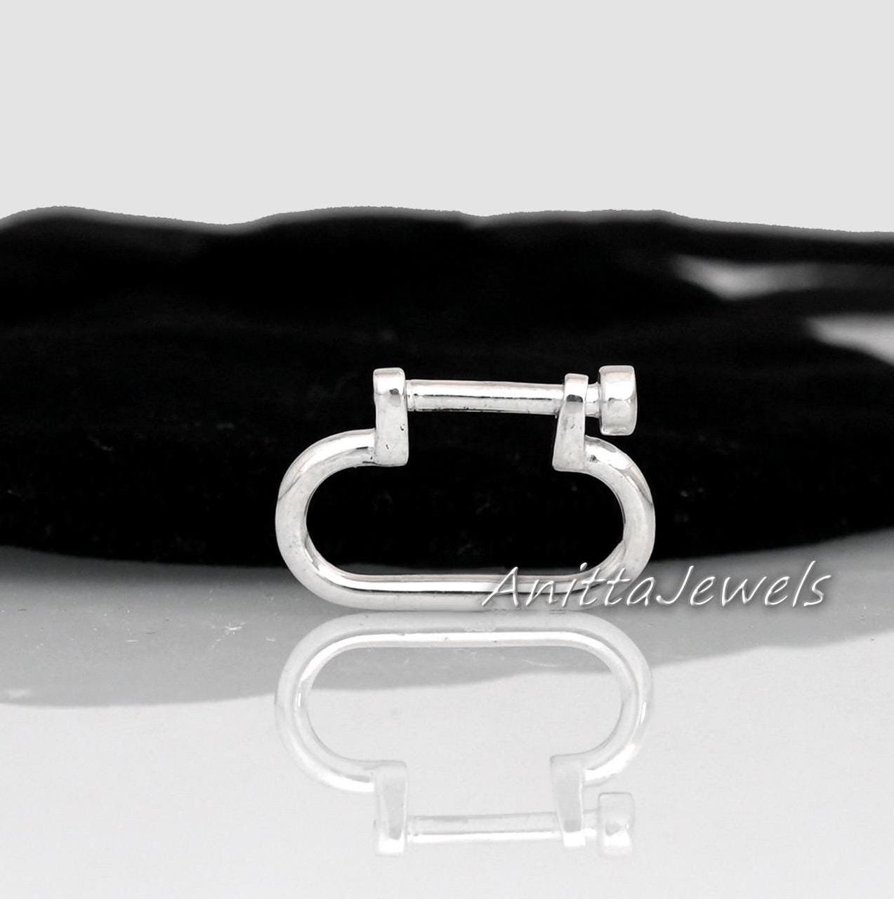 14K Gold Shackle Lock: Handmade Connector Pendant (20MM) - View 6 - Anitta Jewels | SKU: etsy_945229845 14K Gold Shackle Lock: Handmade Connector Pendant (20MM) - View 6 - Anitta Jewels | SKU: etsy_945229845