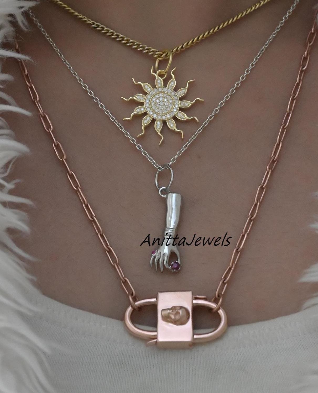 925 Silver Ruby Figa Hand Pendant: Good Luck Charm - View 6 - Anitta Jewels | SKU: etsy_1037308924 925 Silver Ruby Figa Hand Pendant: Good Luck Charm - View 6 - Anitta Jewels | SKU: etsy_1037308924