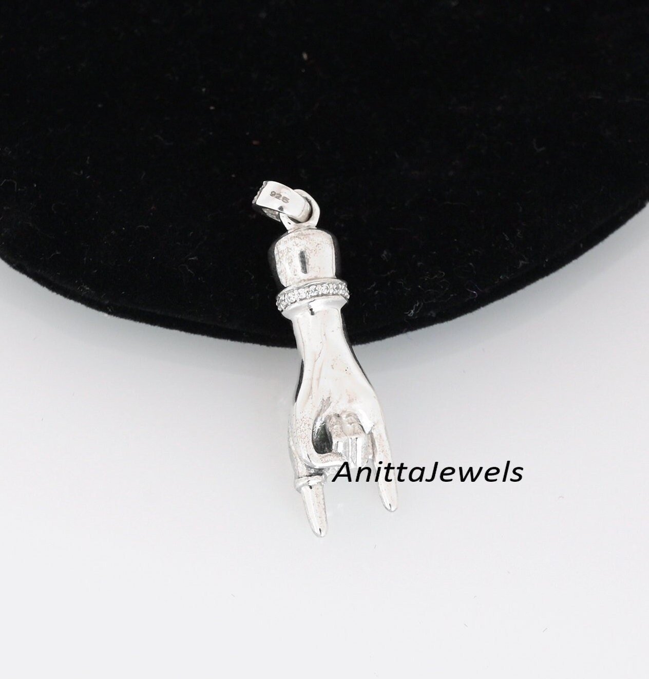 9k Gold Turquoise Figa Hand Pendant: Gemstone Amulet - View 5 - Anitta Jewels | SKU: etsy_960895245 9k Gold Turquoise Figa Hand Pendant: Gemstone Amulet - View 5 - Anitta Jewels | SKU: etsy_960895245