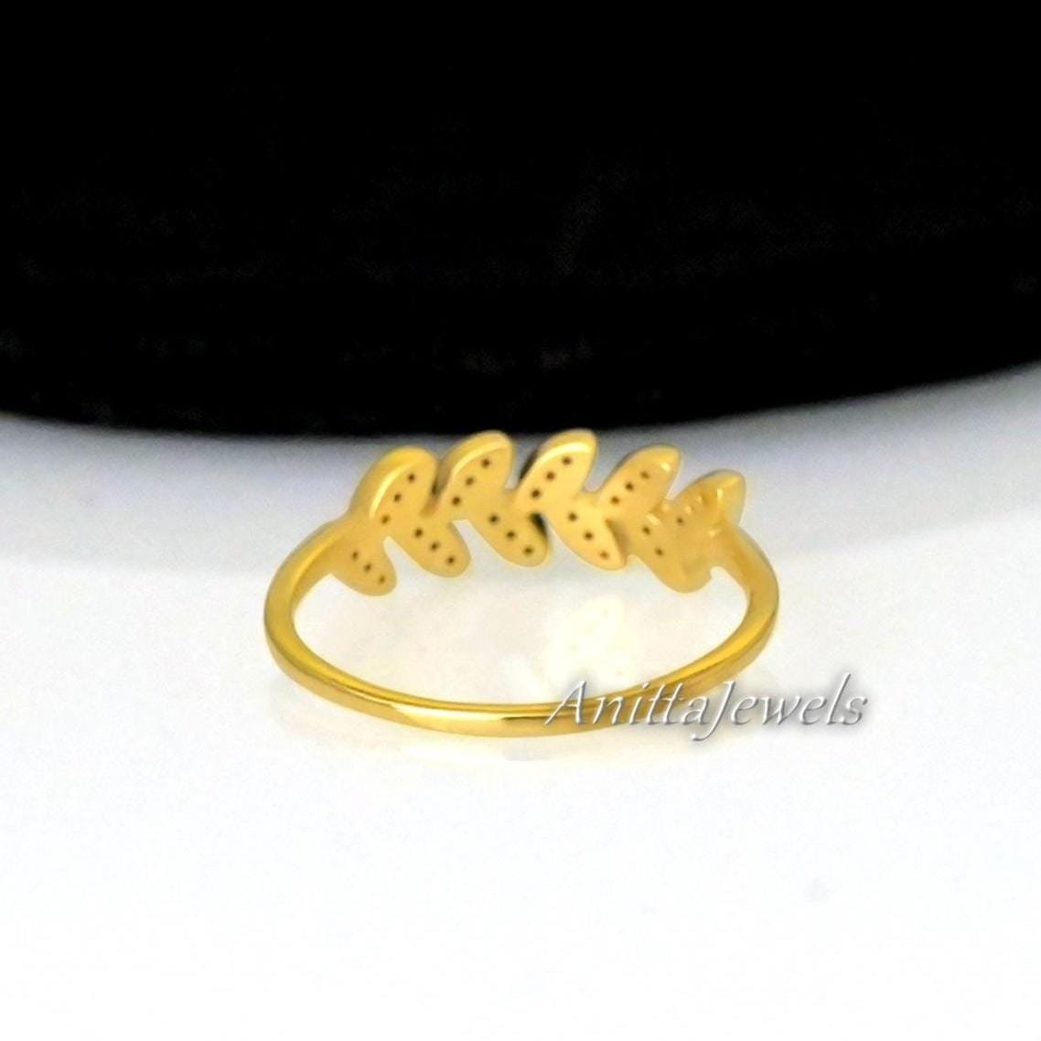 Half Eternity Leaf Motif Band, Marquise Cut Moissanite Diamond Band - View 6 - Anitta Jewels | SKU: etsy_1037896166 Half Eternity Leaf Motif Band, Marquise Cut Moissanite Diamond Band - View 6 - Anitta Jewels | SKU: etsy_1037896166