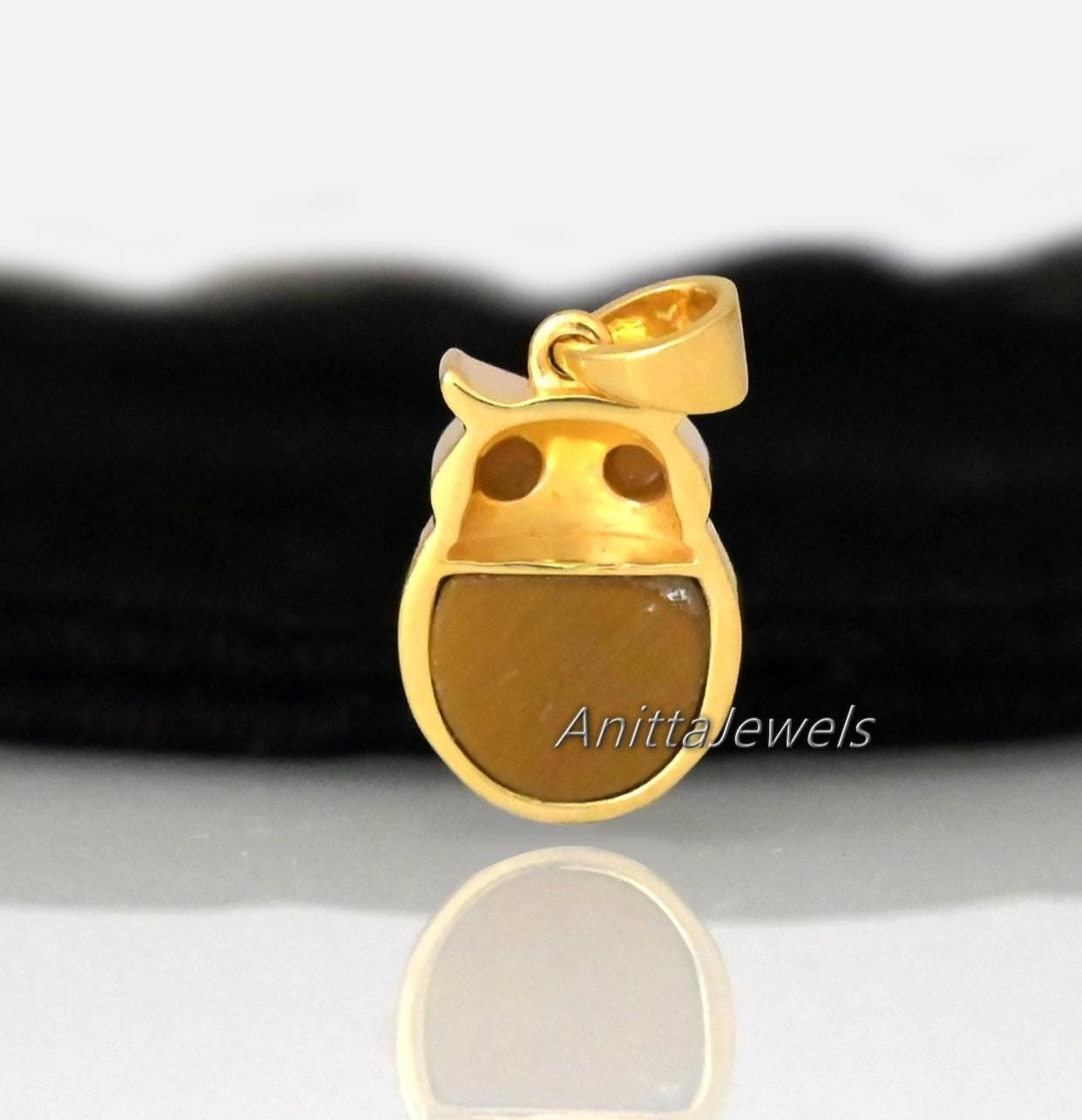 Silver Owl Pendant: Carved Gemstone Charm, 925 Silver - View 5 - Anitta Jewels | SKU: etsy_1901491043 Silver Owl Pendant: Carved Gemstone Charm, 925 Silver - View 5 - Anitta Jewels | SKU: etsy_1901491043