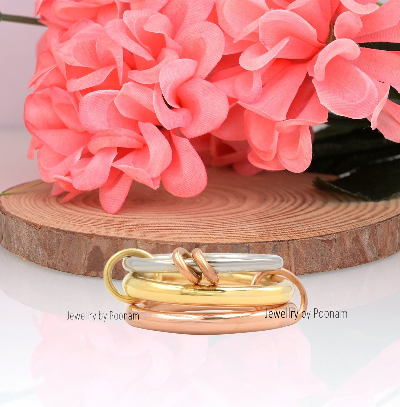 14K Gold & Silver Interlocking Ring: Two-Tone Minimalist Connector Band Ring - Jewelry By Poonam | SKU: PJR762-SLNSYGRG-US-10 14K Gold & Silver Interlocking Ring: Two-Tone Minimalist Connector Band Ring - Jewelry By Poonam | SKU: PJR762-SLNSYGRG-US-10