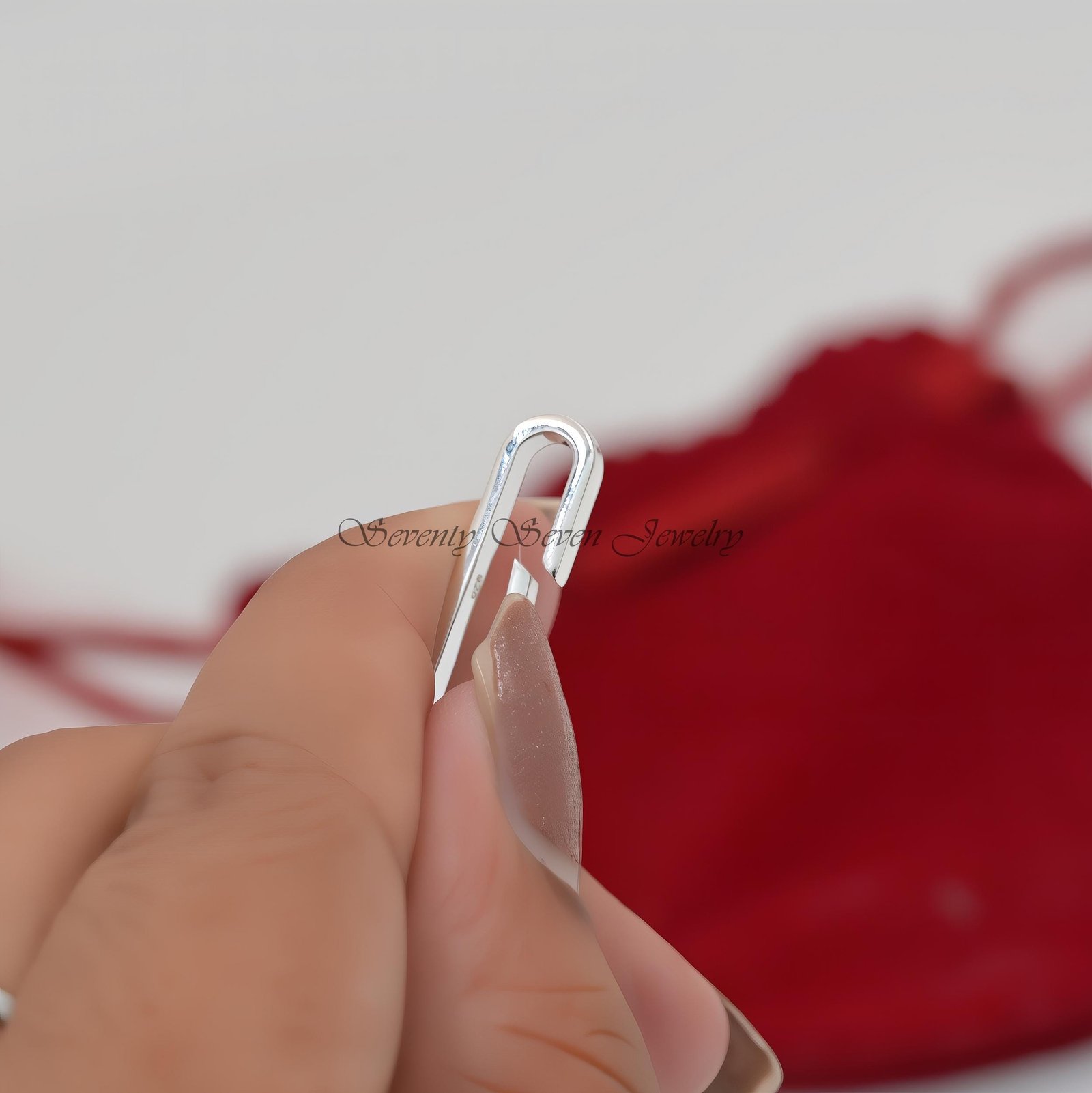 925 Silver Charm Holder: Thick Link Enhancer, 22mm - View 3 - Seventy Seven Jewelry | SKU: SSMJP991A-SLYG-2026 925 Silver Charm Holder: Thick Link Enhancer, 22mm - View 3 - Seventy Seven Jewelry | SKU: SSMJP991A-SLYG-2026