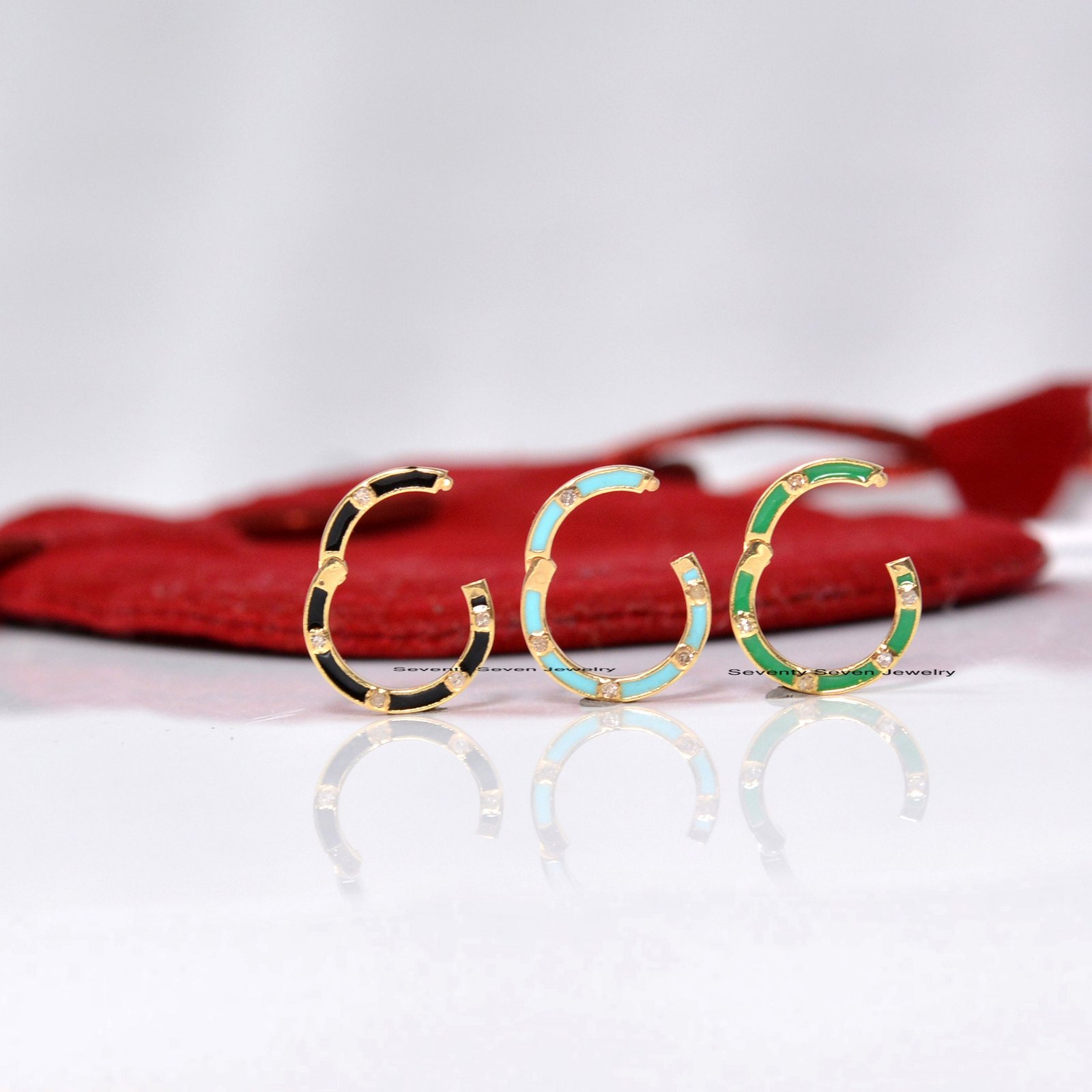 925 Silver Diamond Charm Enhancer: Turquoise Enamel Circle Connector - View 3 - Seventy Seven Jewelry | SKU: SSMJP784-SLYGDIE 925 Silver Diamond Charm Enhancer: Turquoise Enamel Circle Connector - View 3 - Seventy Seven Jewelry | SKU: SSMJP784-SLYGDIE