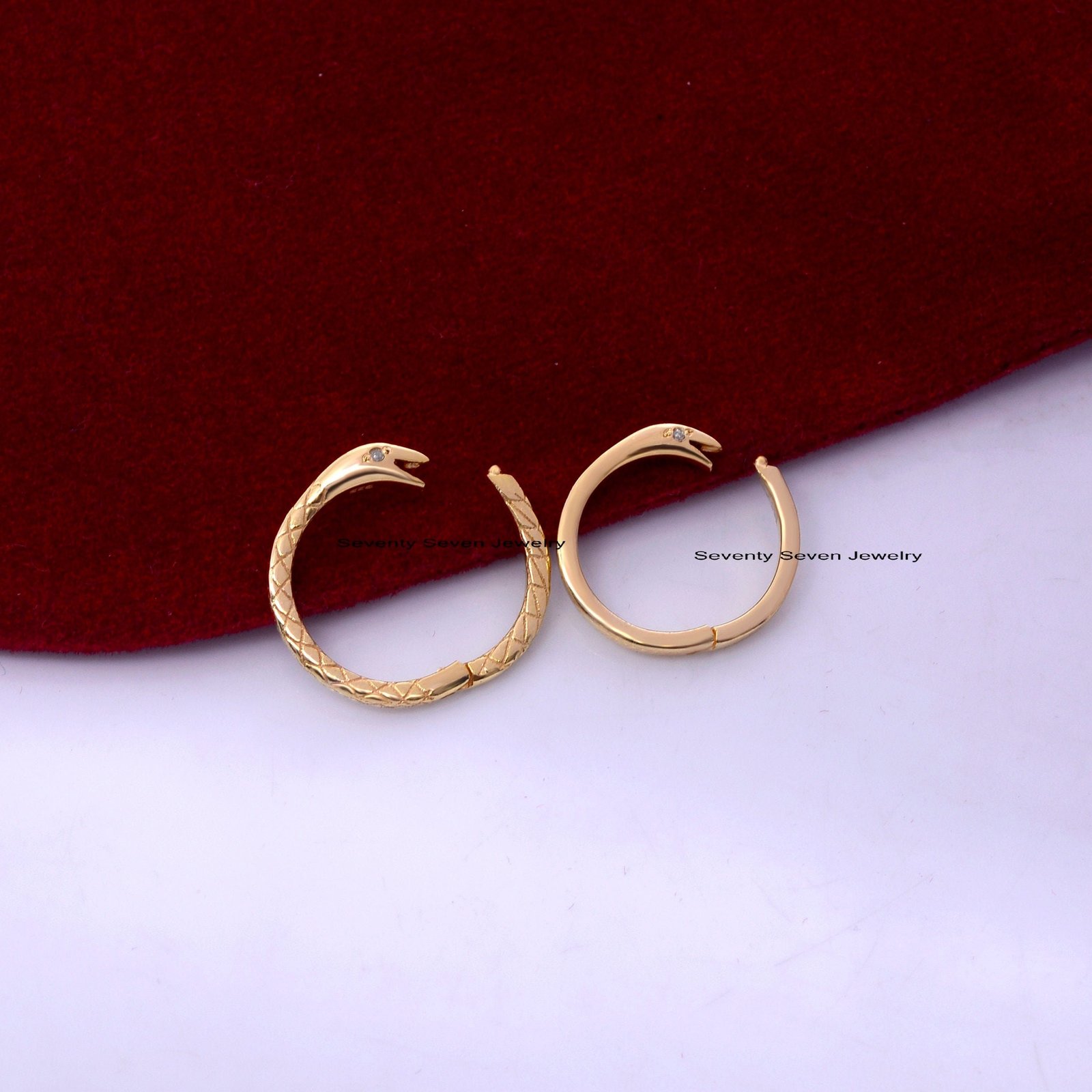 925 Silver Diamond Snake Charm Holder: Enhancer Link Lock - View 7 - Seventy Seven Jewelry | SKU: 77-SSMJP88-SLYGDI-17M,SSMJP 925 Silver Diamond Snake Charm Holder: Enhancer Link Lock - View 7 - Seventy Seven Jewelry | SKU: 77-SSMJP88-SLYGDI-17M,SSMJP