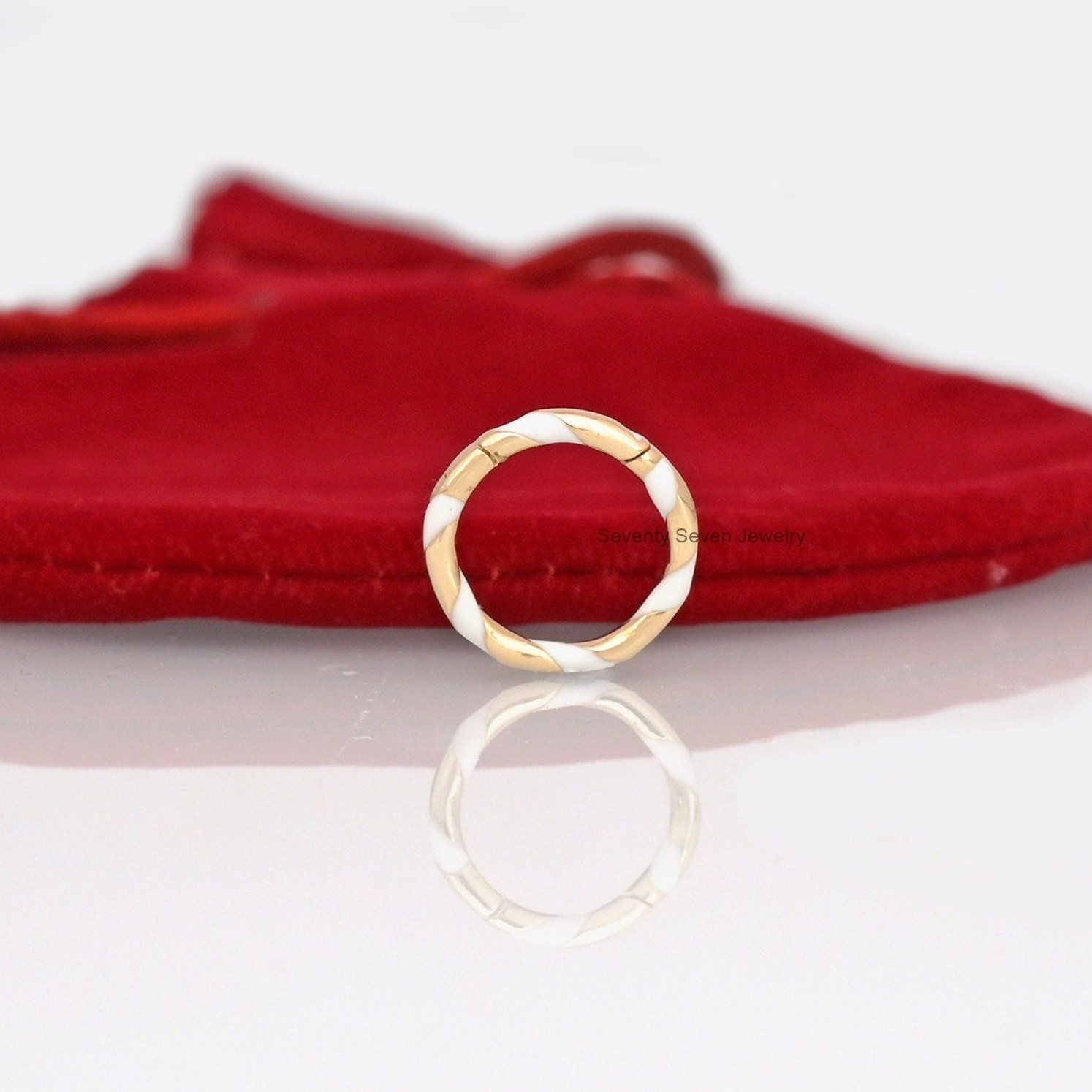 925 Silver Enamel Charm Holder: Turquoise Circle Connector Lock - View 4 - Seventy Seven Jewelry | SKU: SSMJP785-SLYGELW-V202 925 Silver Enamel Charm Holder: Turquoise Circle Connector Lock - View 4 - Seventy Seven Jewelry | SKU: SSMJP785-SLYGELW-V202