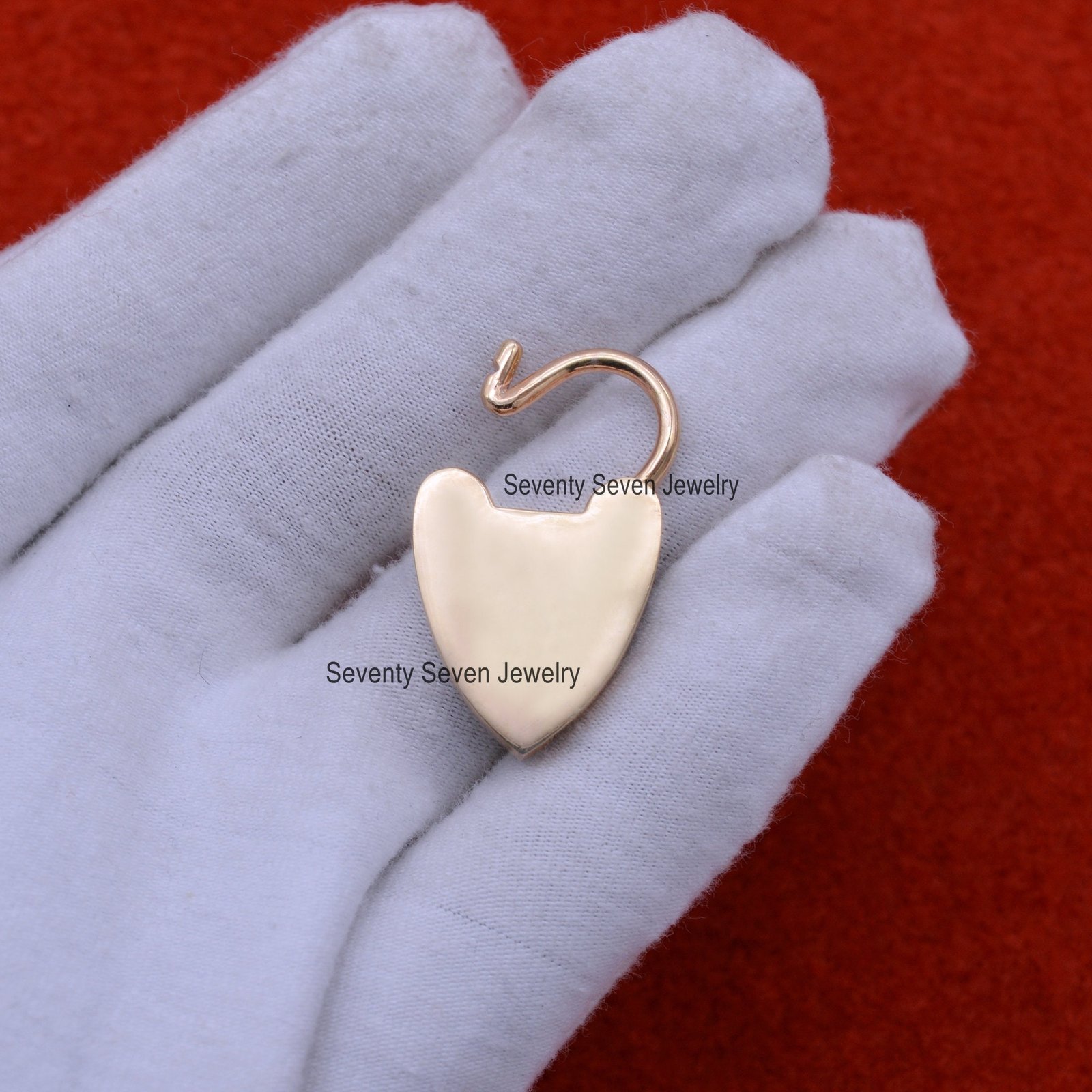 925 Silver Enamel Star Heart Padlock Pendant - View 5 - Seventy Seven Jewelry | SKU: SSMJP47-SLYGELP-2026 925 Silver Enamel Star Heart Padlock Pendant - View 5 - Seventy Seven Jewelry | SKU: SSMJP47-SLYGELP-2026