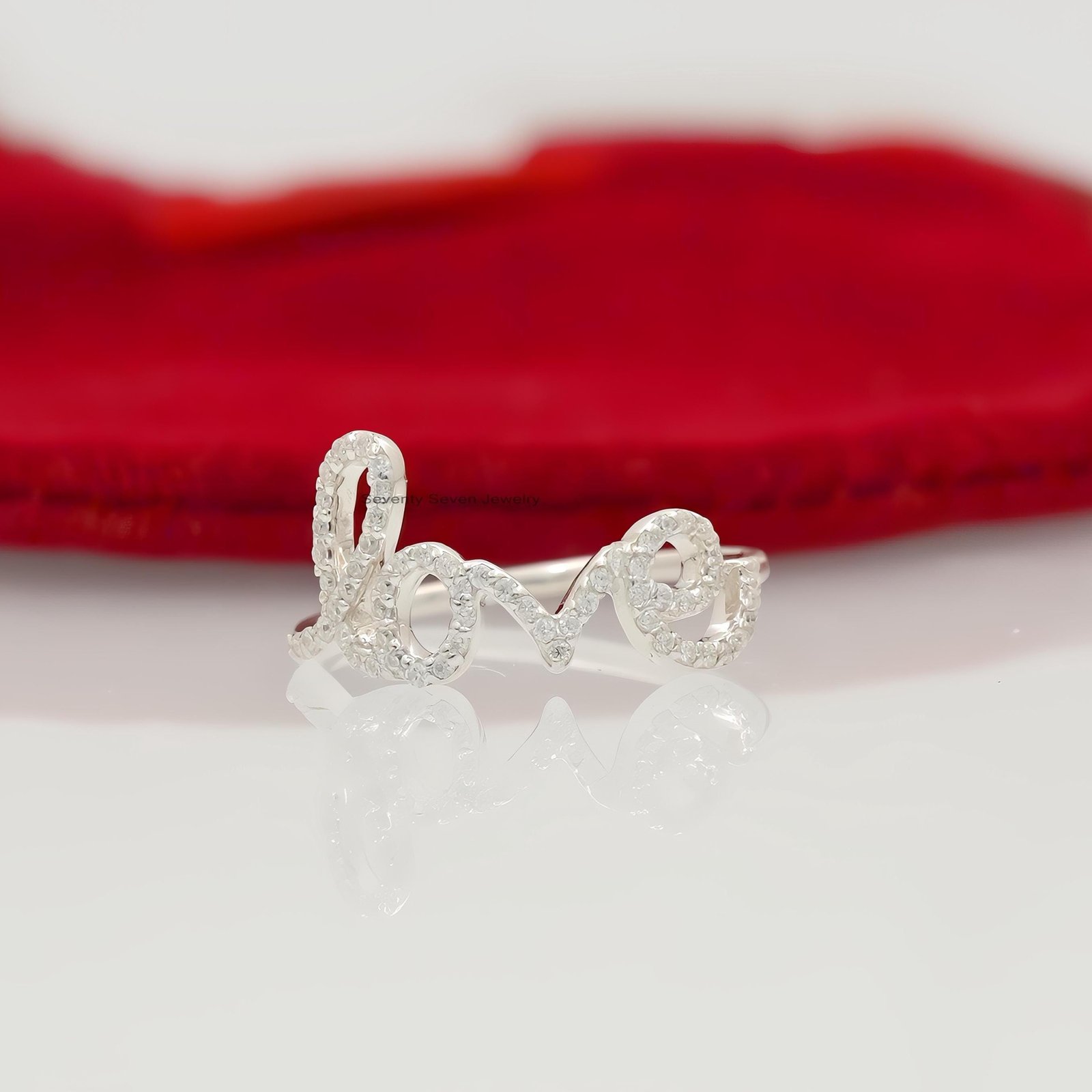 925 Silver Love Band: Minimalist Diamond Ring - View 5 - Seventy Seven Jewelry | SKU: SSMJR2862-SLYGDI-US-9 925 Silver Love Band: Minimalist Diamond Ring - View 5 - Seventy Seven Jewelry | SKU: SSMJR2862-SLYGDI-US-9