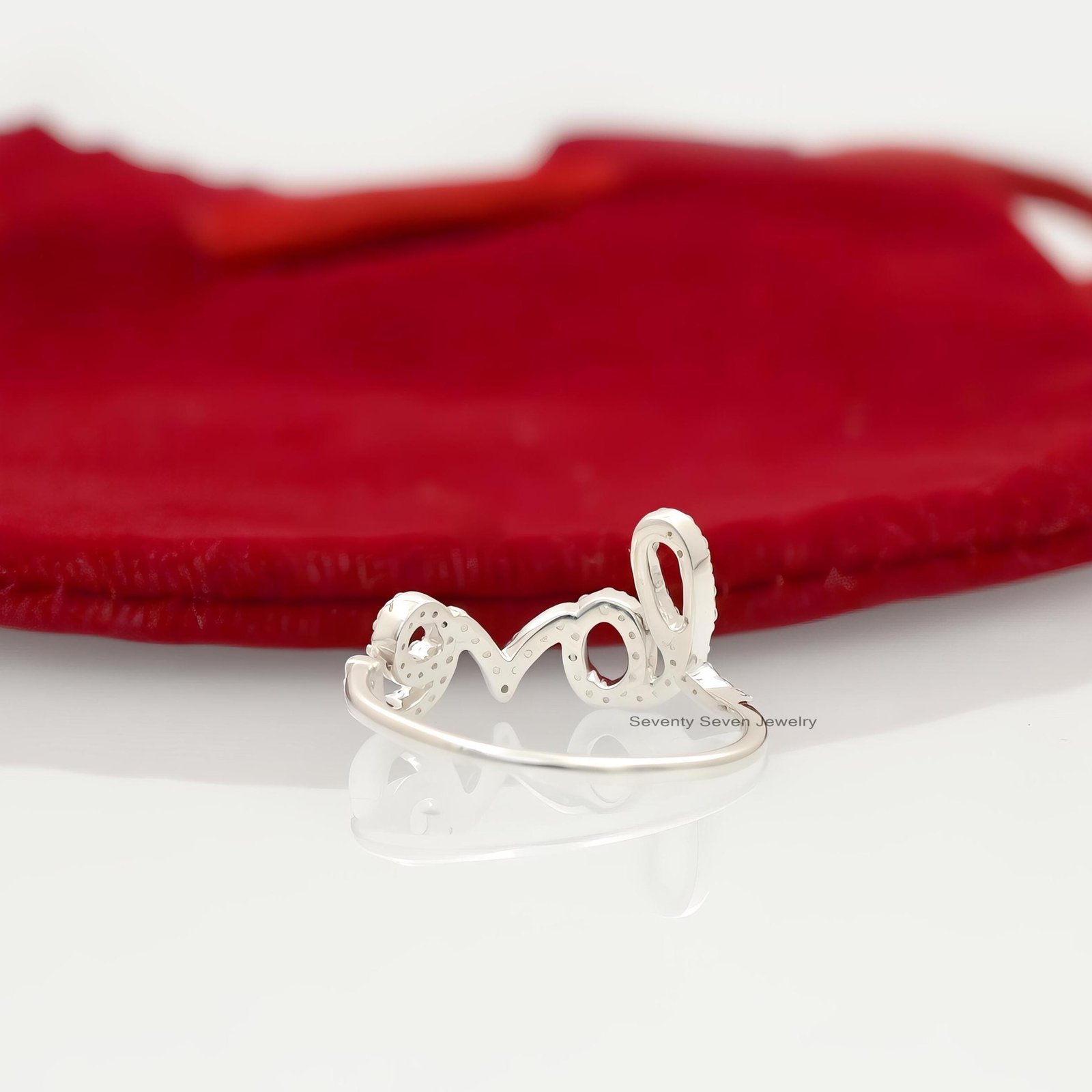 925 Silver Love Band: Minimalist Diamond Ring - View 6 - Seventy Seven Jewelry | SKU: SSMJR2862-SLYGDI-US-9 925 Silver Love Band: Minimalist Diamond Ring - View 6 - Seventy Seven Jewelry | SKU: SSMJR2862-SLYGDI-US-9