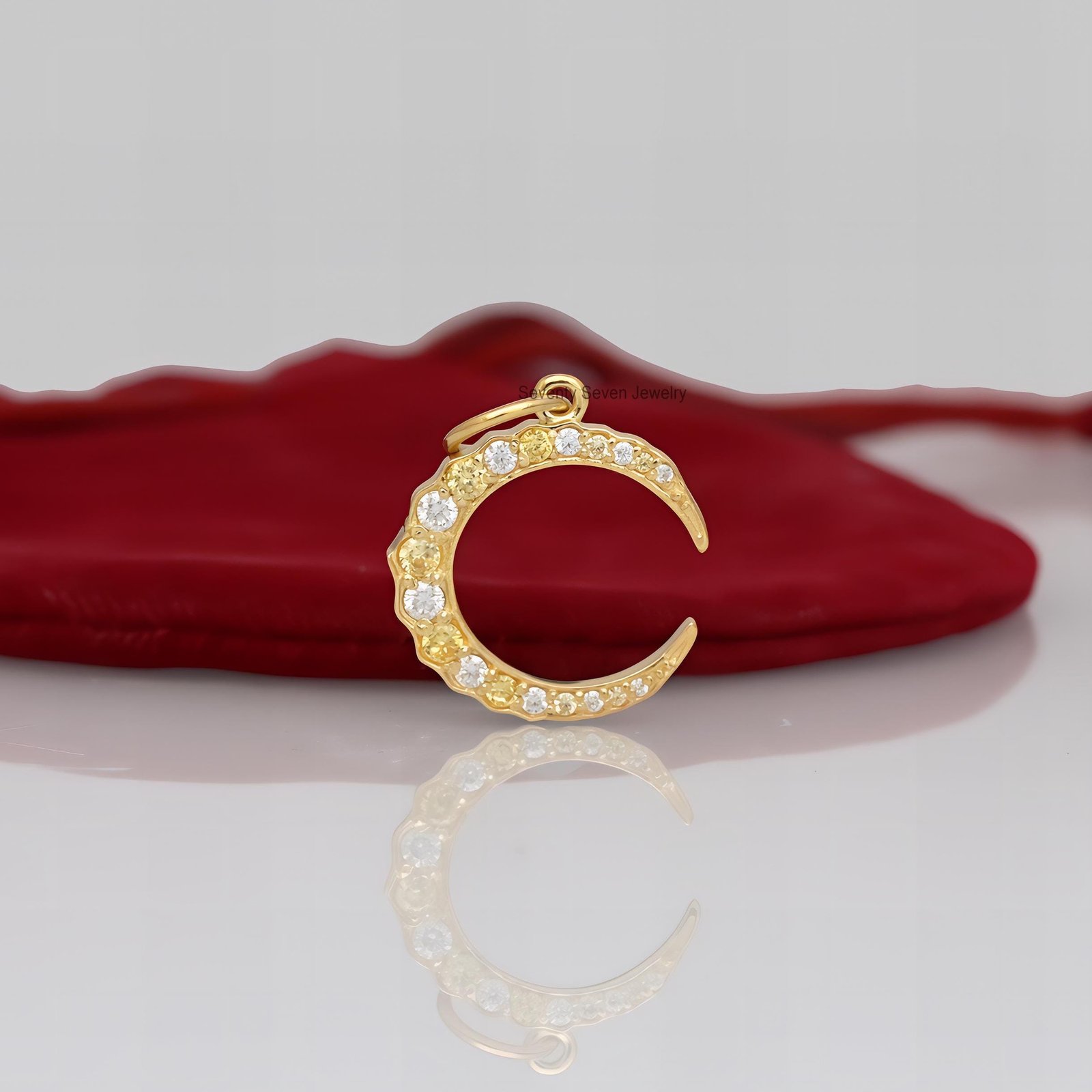 925 Silver Moissanite Moon Pendant: Gemstone Crescent Charm - View 3 - Seventy Seven Jewelry | SKU: SSMJP1445-SLYGMNPL-2026 925 Silver Moissanite Moon Pendant: Gemstone Crescent Charm - View 3 - Seventy Seven Jewelry | SKU: SSMJP1445-SLYGMNPL-2026