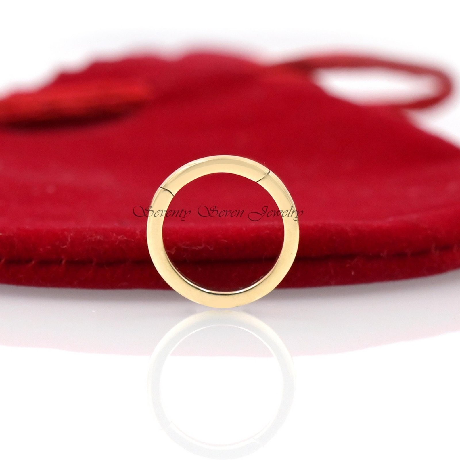 925 Silver Round Charms Enhancer: Plain Link Lock (15*15 MM) - View 3 - Seventy Seven Jewelry | SKU: SSMJH447-SLYG-2/2026 925 Silver Round Charms Enhancer: Plain Link Lock (15*15 MM) - View 3 - Seventy Seven Jewelry | SKU: SSMJH447-SLYG-2/2026