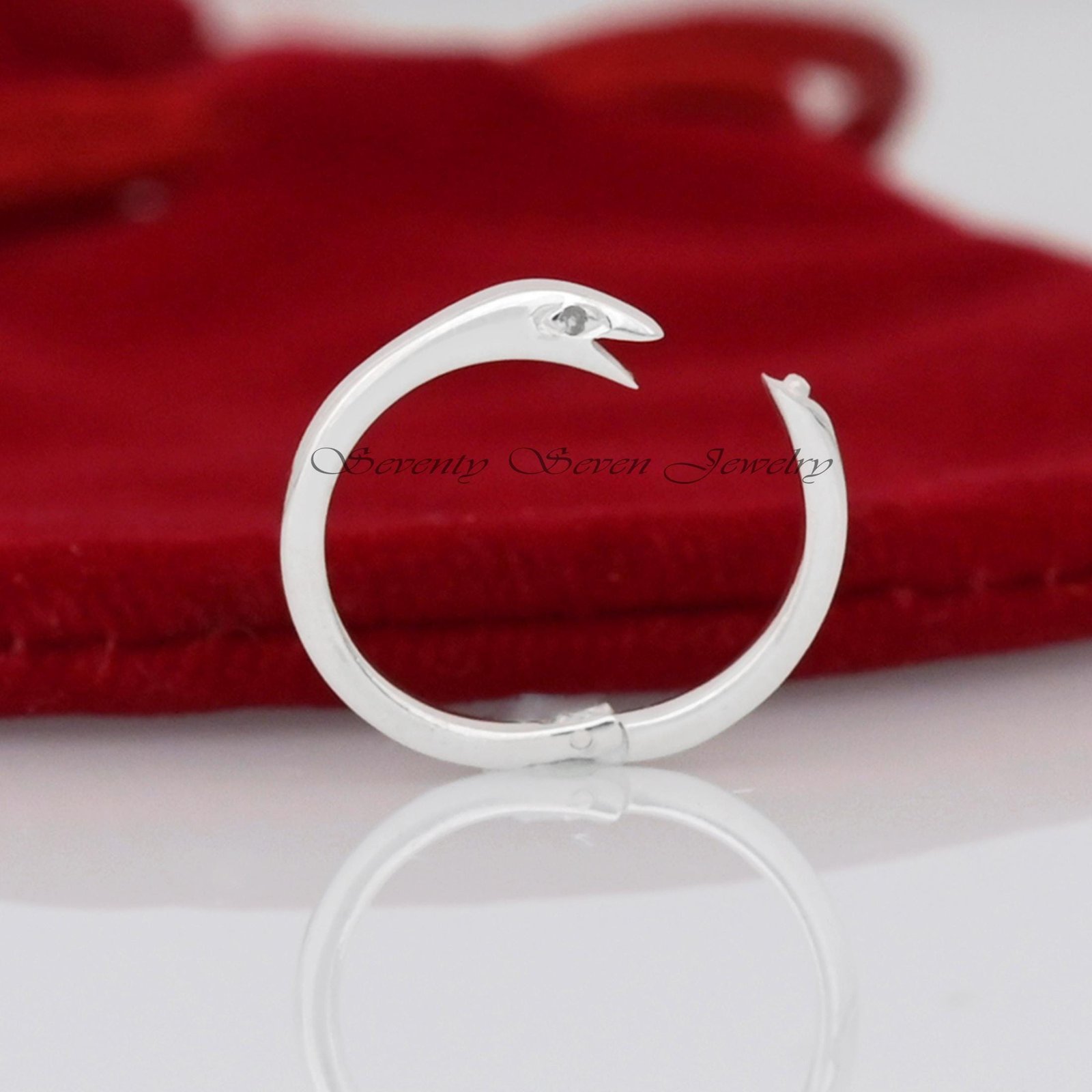 925 Silver Snake Charm Holder: Enhancer Pendant, Link Lock (15 MM) - Seventy Seven Jewelry | SKU: SSMJP479-SLYG-15M-2026 925 Silver Snake Charm Holder: Enhancer Pendant, Link Lock (15 MM) - Seventy Seven Jewelry | SKU: SSMJP479-SLYG-15M-2026