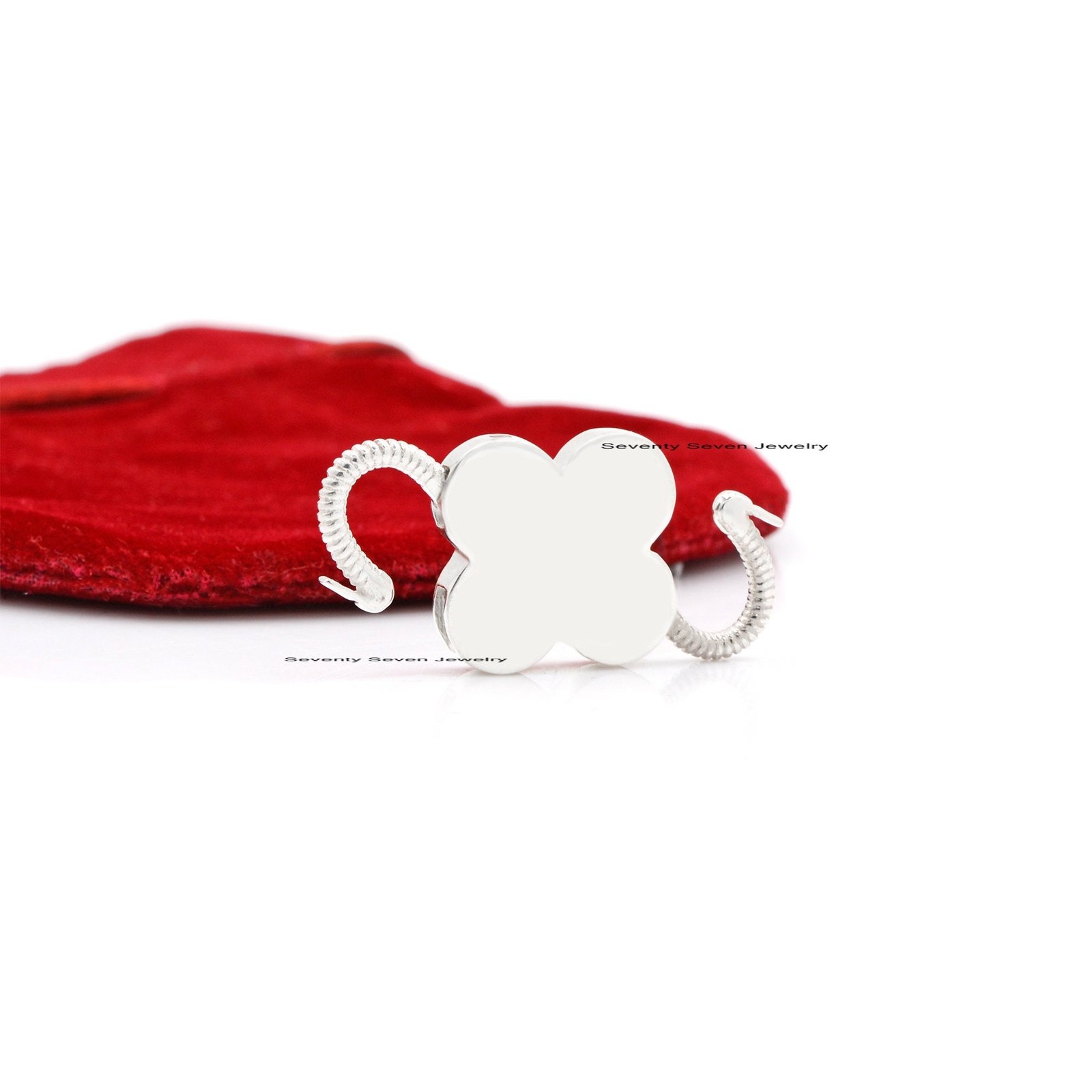 925 Sterling Silver Floral Padlock Pendant - Handmade Openable Charm - View 6 - Seventy Seven Jewelry | SKU: SSMJP65-SLYG-202 925 Sterling Silver Floral Padlock Pendant - Handmade Openable Charm - View 6 - Seventy Seven Jewelry | SKU: SSMJP65-SLYG-202