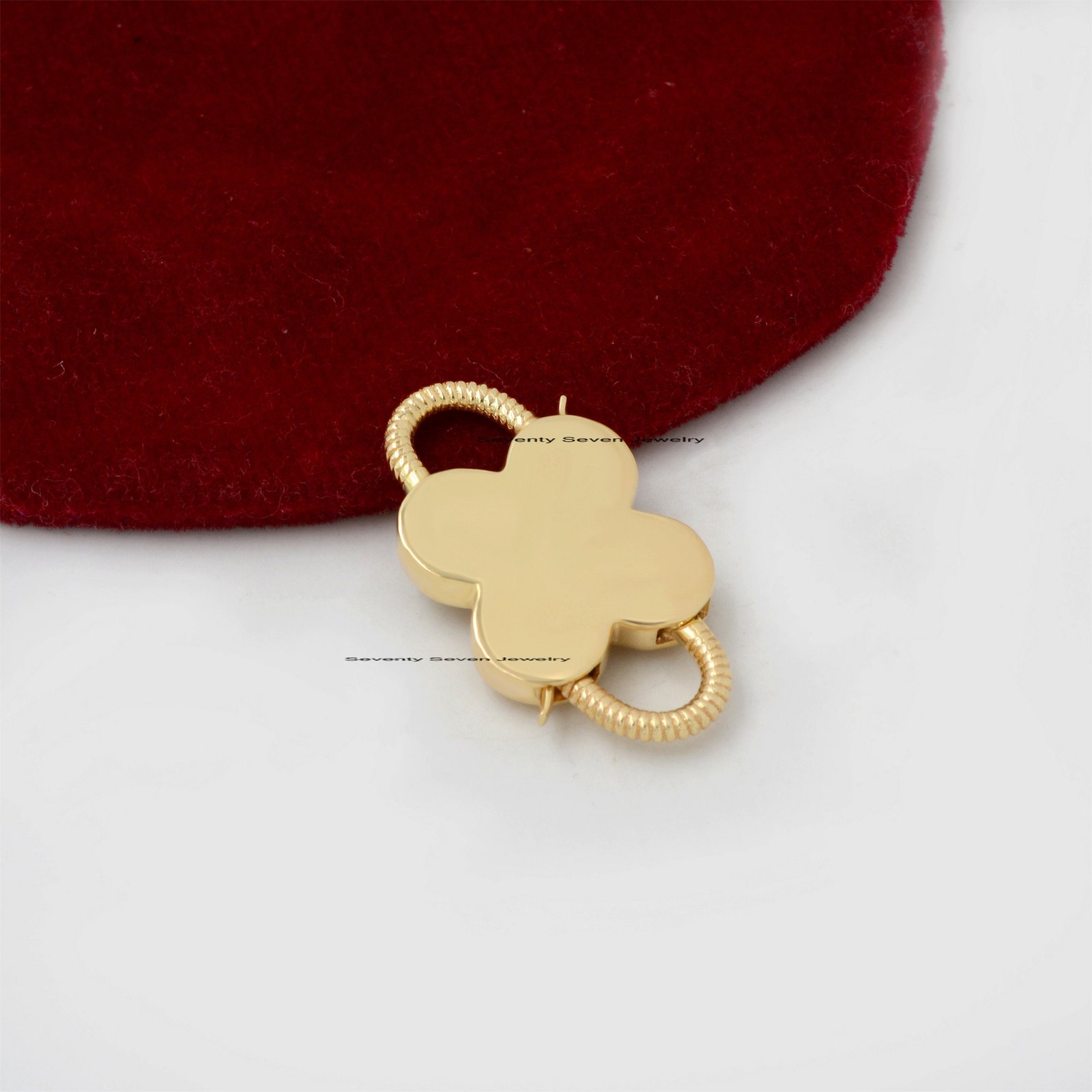 925 Sterling Silver Floral Padlock Pendant - Handmade Openable Charm - View 7 - Seventy Seven Jewelry | SKU: SSMJP65-SLYG-202 925 Sterling Silver Floral Padlock Pendant - Handmade Openable Charm - View 7 - Seventy Seven Jewelry | SKU: SSMJP65-SLYG-202