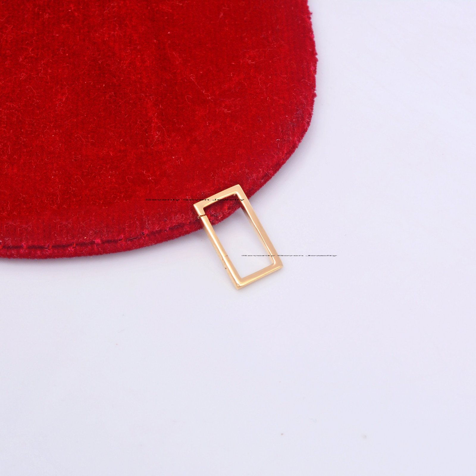 9K Gold Charm Holder Enhancer Lock: 15x9mm Link - View 4 - Seventy Seven Jewelry | SKU: SSMJH452-9KYG-2026 9K Gold Charm Holder Enhancer Lock: 15x9mm Link - View 4 - Seventy Seven Jewelry | SKU: SSMJH452-9KYG-2026