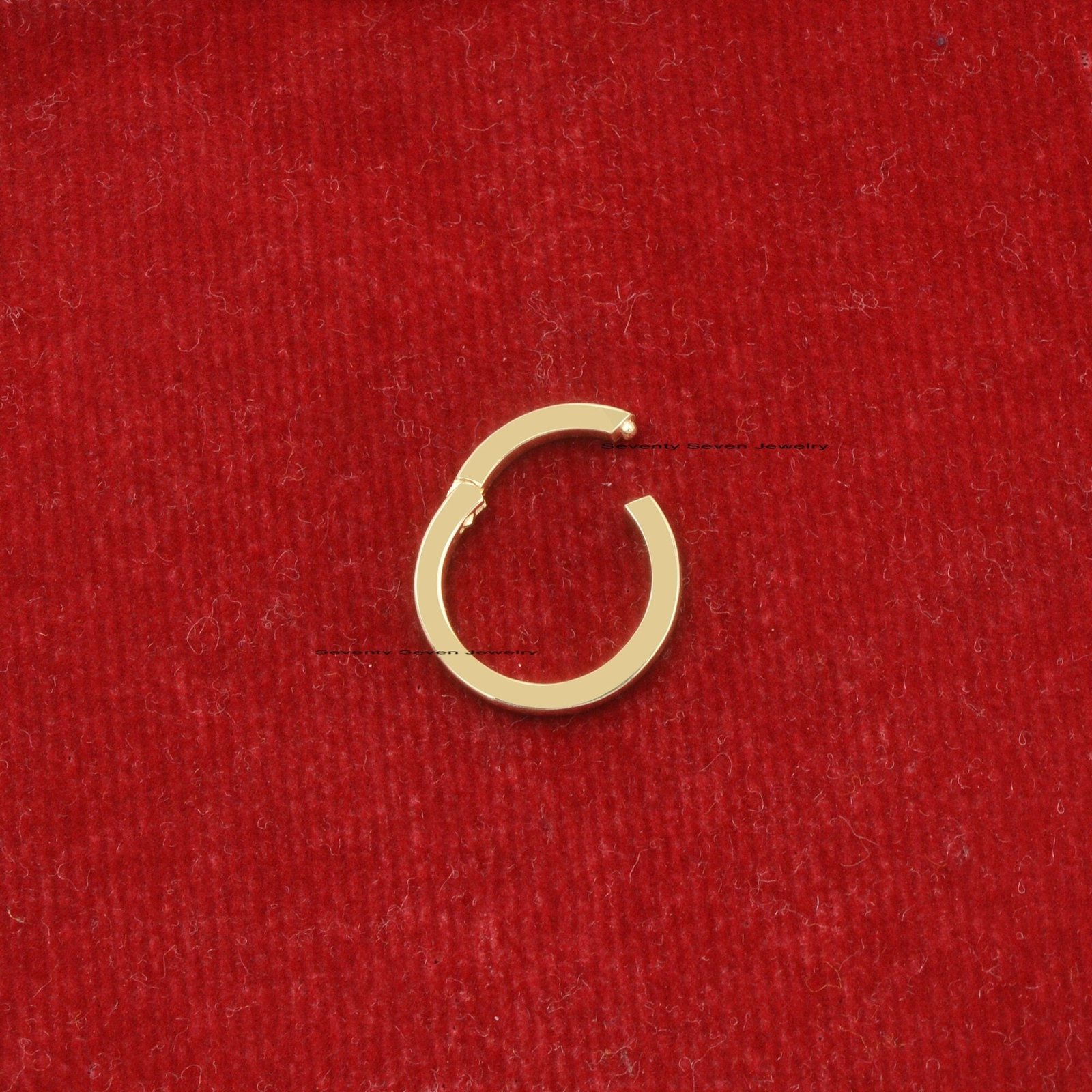 9K Solid Gold Round Charm Enhancer, 15mm Circle Link Lock - View 5 - Seventy Seven Jewelry | SKU: SSMJH447-9KYG-2026 9K Solid Gold Round Charm Enhancer, 15mm Circle Link Lock - View 5 - Seventy Seven Jewelry | SKU: SSMJH447-9KYG-2026