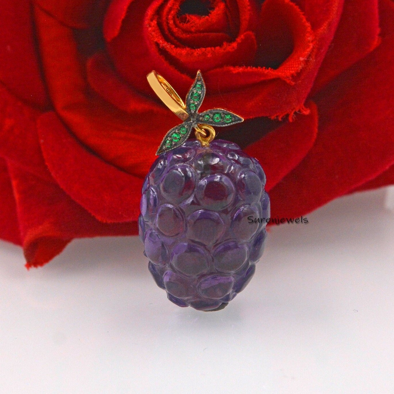 14k Gold Amethyst Grape Pendant: Designer Fruit Jewelry - Suren Jewels | SKU: SJP1542 14k Gold Amethyst Grape Pendant: Designer Fruit Jewelry - Suren Jewels | SKU: SJP1542