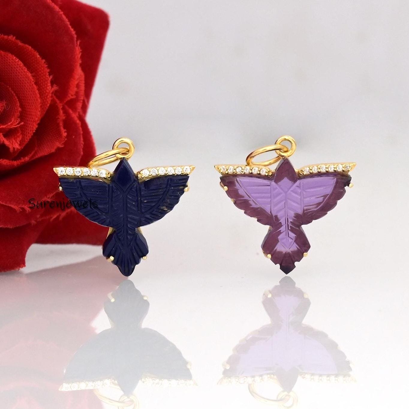 14K Gold Carved Gemstone Bird Pendant: Flying Swallow Charm - Suren Jewels | SKU: SJP1711 14K Gold Carved Gemstone Bird Pendant: Flying Swallow Charm - Suren Jewels | SKU: SJP1711