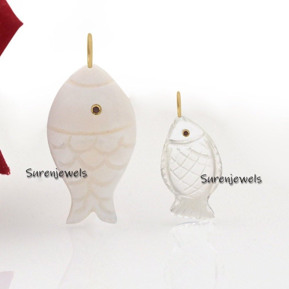 14k Gold Carved Gemstone Fish Pendant: Lucky Charm with Pink CZ Eyes - View 4 - Suren Jewels | SKU: SJP3411-SLYGBORUCZ-35M,SJ 14k Gold Carved Gemstone Fish Pendant: Lucky Charm with Pink CZ Eyes - View 4 - Suren Jewels | SKU: SJP3411-SLYGBORUCZ-35M,SJ