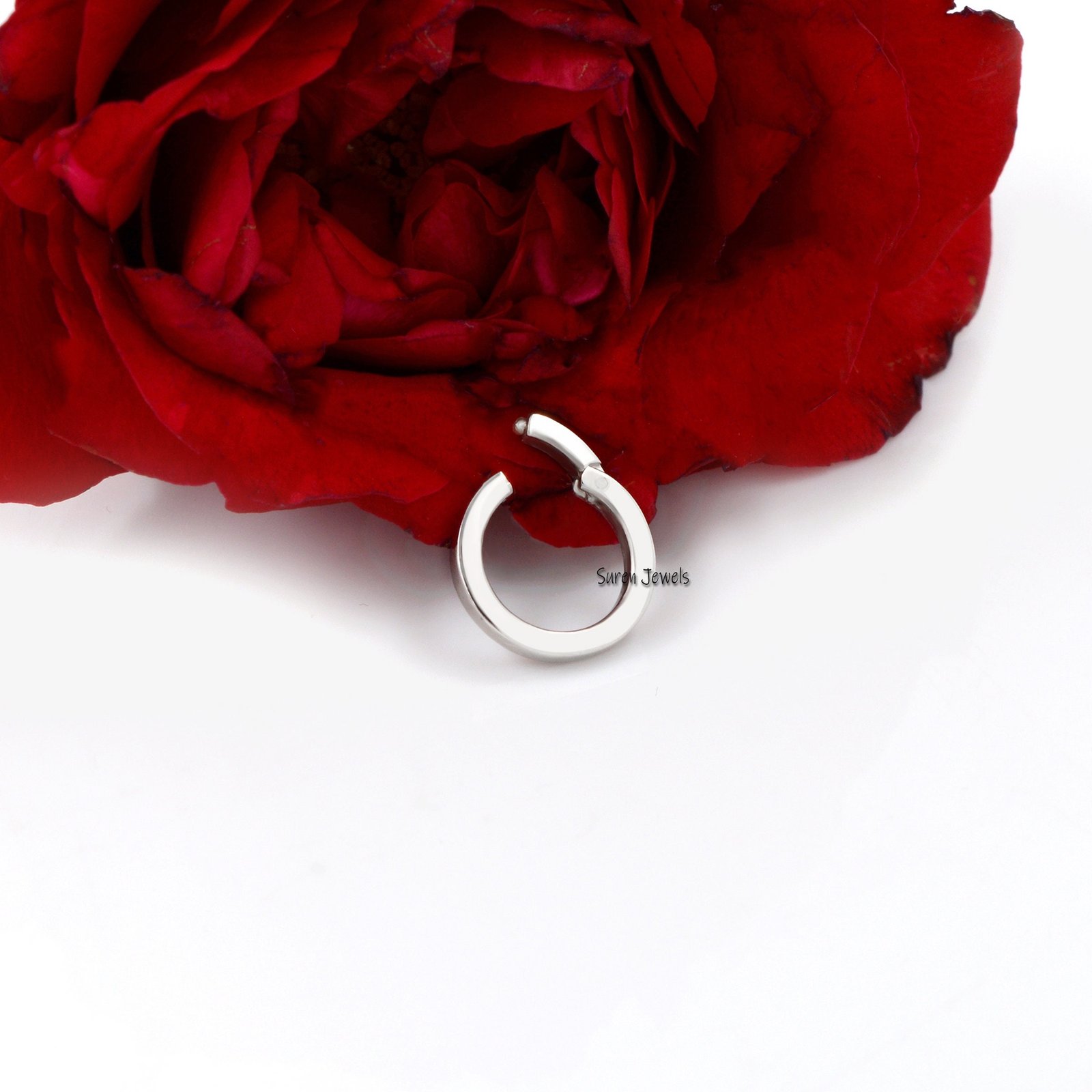 14K Gold Charm Enhancer, Multi-Link Charm Holder - View 7 - Suren Jewels | SKU: SJP570-SLYG-10M 14K Gold Charm Enhancer, Multi-Link Charm Holder - View 7 - Suren Jewels | SKU: SJP570-SLYG-10M