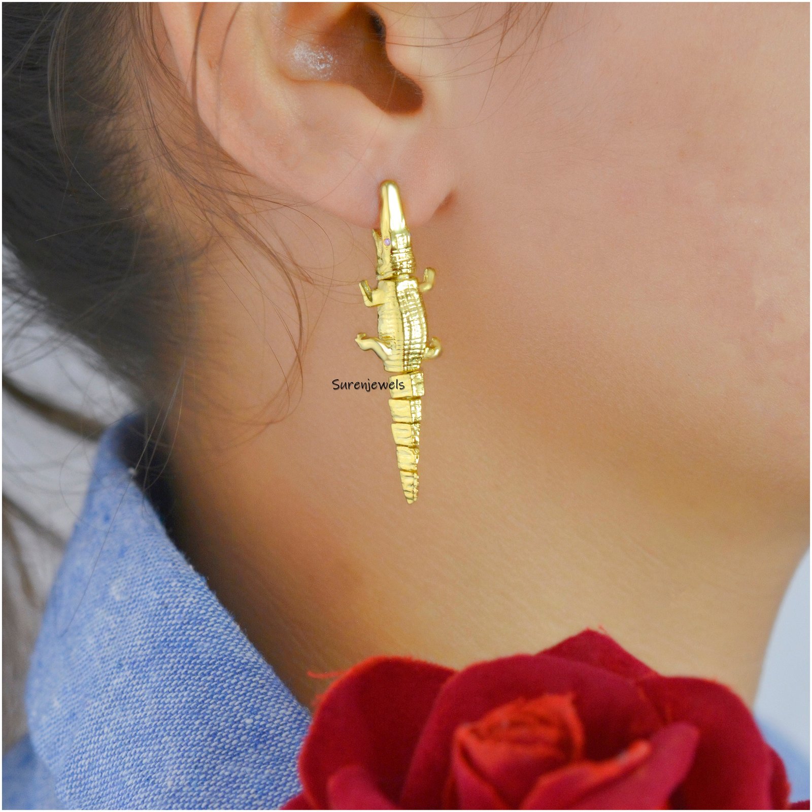 14k Gold Crocodile Earrings with Pink Sapphire Eyes - Suren Jewels | SKU: SJE1002-SLYGPSP 14k Gold Crocodile Earrings with Pink Sapphire Eyes - Suren Jewels | SKU: SJE1002-SLYGPSP