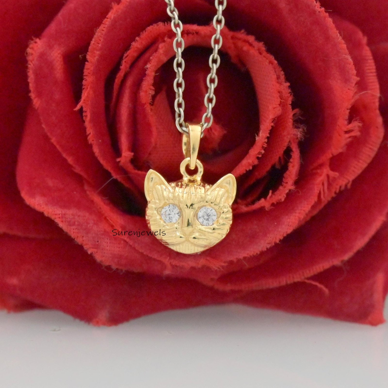 14K Gold Diamond Cat Pendant, Animal Jewelry - View 2 - Suren Jewels | SKU: SJP4624-SLRHYSP-15M 14K Gold Diamond Cat Pendant, Animal Jewelry - View 2 - Suren Jewels | SKU: SJP4624-SLRHYSP-15M
