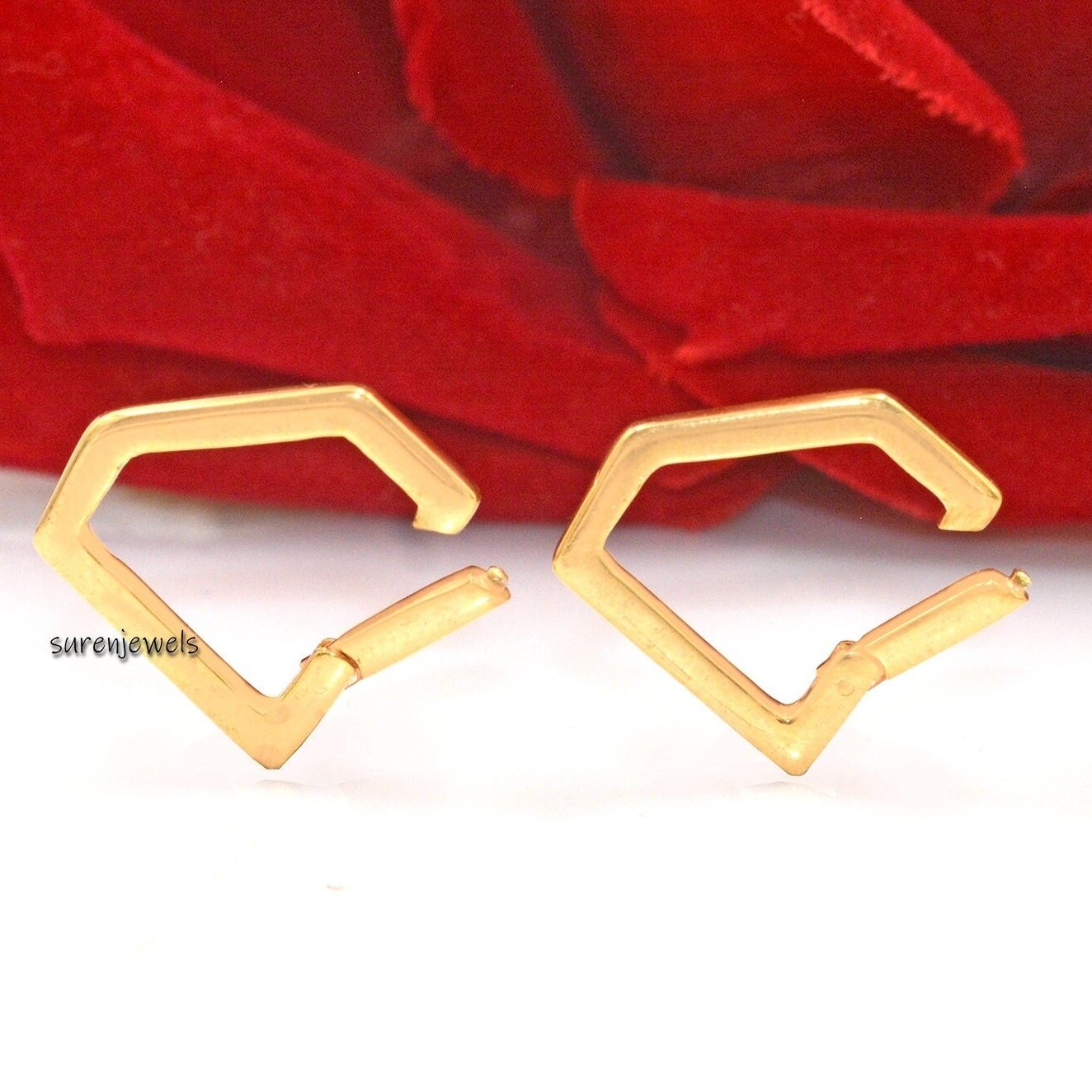 14K Gold Diamond Charm Connector: Openable Link Enhancer - Suren Jewels | SKU: SJP638- 14K Gold Diamond Charm Connector: Openable Link Enhancer - Suren Jewels | SKU: SJP638-