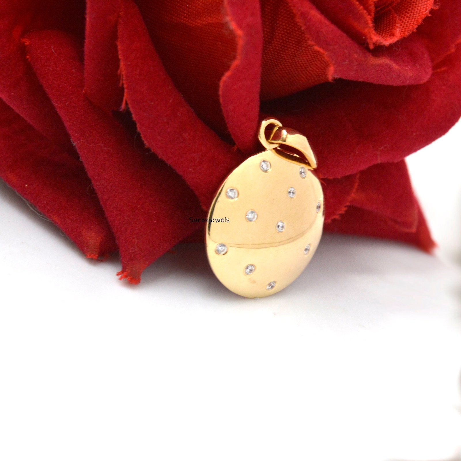 14K Gold Diamond Disc Pendant: Gemstone Round Charm - View 2 - Suren Jewels | SKU: SJP626-SLYGCZ-N41-18I-925 14K Gold Diamond Disc Pendant: Gemstone Round Charm - View 2 - Suren Jewels | SKU: SJP626-SLYGCZ-N41-18I-925