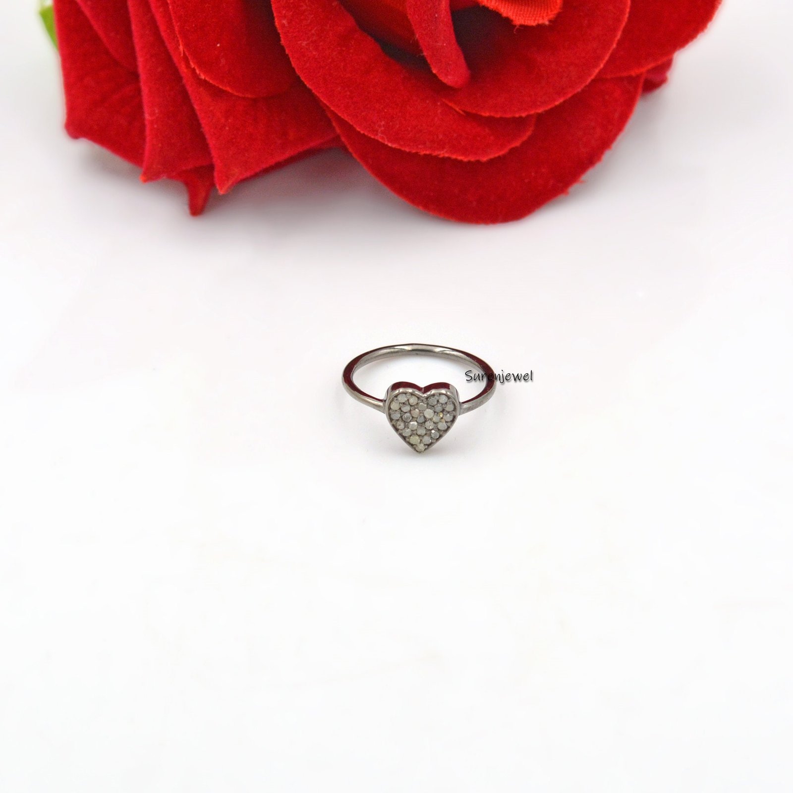 14k Gold Diamond Heart Signet Ring: Dainty Gemstone Ring - View 4 - Suren Jewels | SKU: SJR690-14KYGDI 14k Gold Diamond Heart Signet Ring: Dainty Gemstone Ring - View 4 - Suren Jewels | SKU: SJR690-14KYGDI