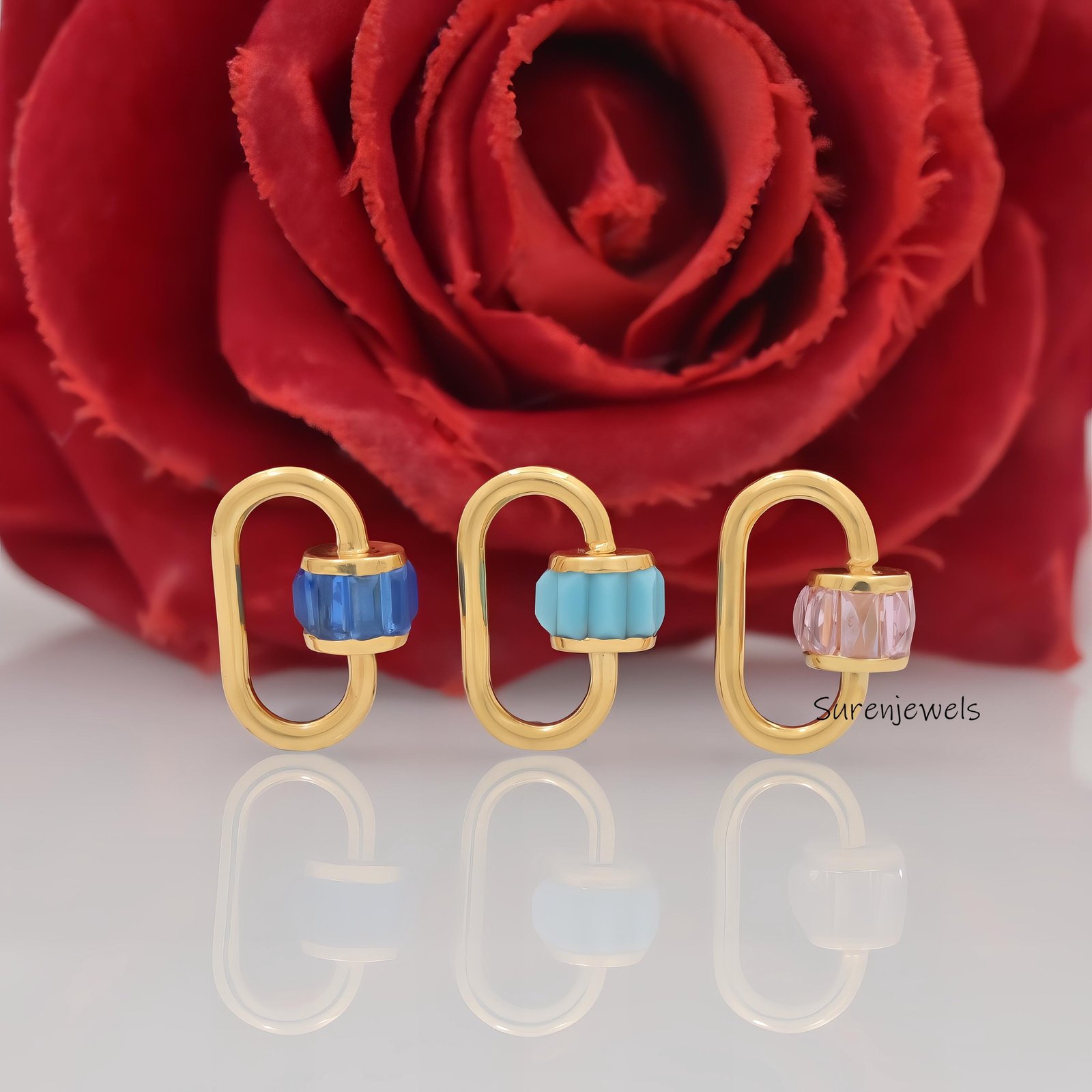 14K Gold Emerald Baguette Carabiner Lock: Necklace Jewelry - View 2 - Suren Jewels | SKU: SJC162-9KYGBTTEM-19M 14K Gold Emerald Baguette Carabiner Lock: Necklace Jewelry - View 2 - Suren Jewels | SKU: SJC162-9KYGBTTEM-19M
