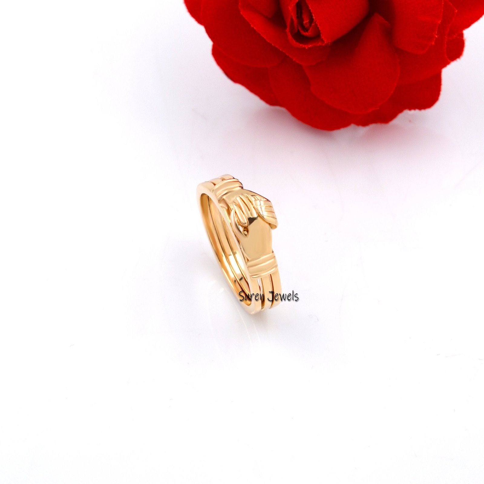 14K Gold Fede Gimmel Ring: Vintage Holding Hands Ring - Suren Jewels | SKU: SJR236-14KYG 14K Gold Fede Gimmel Ring: Vintage Holding Hands Ring - Suren Jewels | SKU: SJR236-14KYG