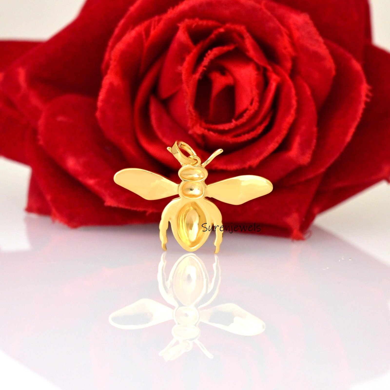 14k Gold Gemstone Bee Pendant: Dainty Carved Honey Bee Charm - View 6 - Suren Jewels | SKU: SJP4933-SLYGGTBKCZ-30M,SJP4934-SL 14k Gold Gemstone Bee Pendant: Dainty Carved Honey Bee Charm - View 6 - Suren Jewels | SKU: SJP4933-SLYGGTBKCZ-30M,SJP4934-SL