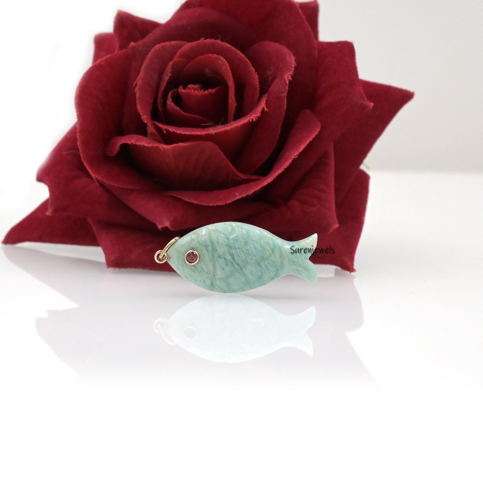 14K Gold Gemstone Carved Fish Pendant: Handmade Lucky Charm - View 6 - Suren Jewels | SKU: SJP1732-SLYGMOPCZR 14K Gold Gemstone Carved Fish Pendant: Handmade Lucky Charm - View 6 - Suren Jewels | SKU: SJP1732-SLYGMOPCZR