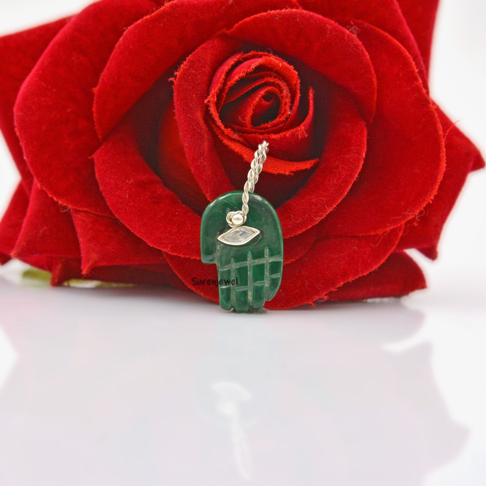 14K Gold Gemstone Figa Hand Pendant: Hamsa Hand Charm - View 5 - Suren Jewels | SKU: SJP1023-SLYGLPZWT-21M 14K Gold Gemstone Figa Hand Pendant: Hamsa Hand Charm - View 5 - Suren Jewels | SKU: SJP1023-SLYGLPZWT-21M