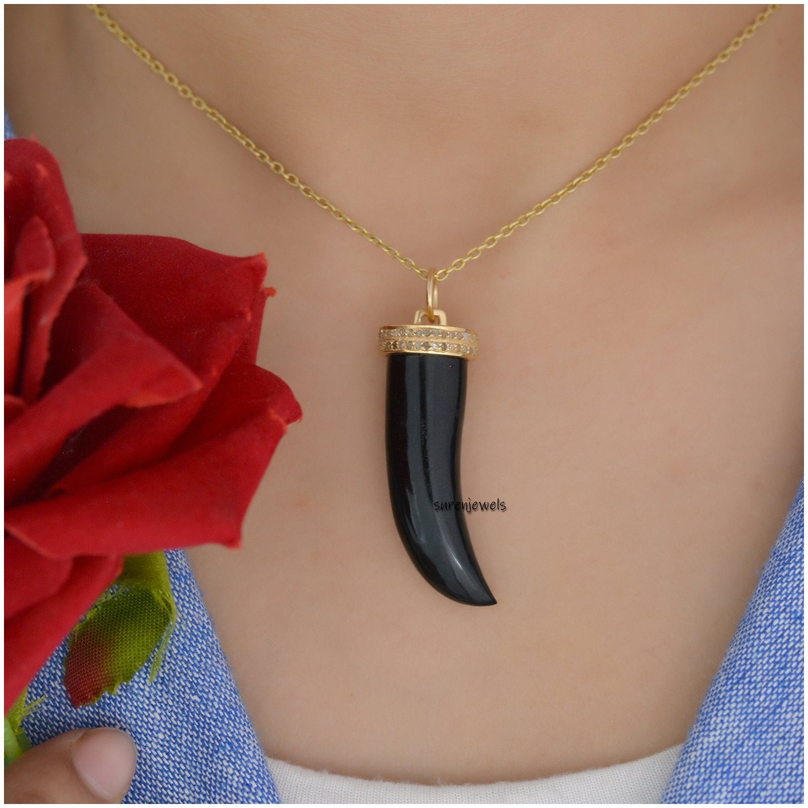 14K Gold Gemstone Horn Pendant: Handmade Italian Cornicello Charm - View 3 - Suren Jewels | SKU: SJP1330-SLYGBODI-25 M 14K Gold Gemstone Horn Pendant: Handmade Italian Cornicello Charm - View 3 - Suren Jewels | SKU: SJP1330-SLYGBODI-25 M