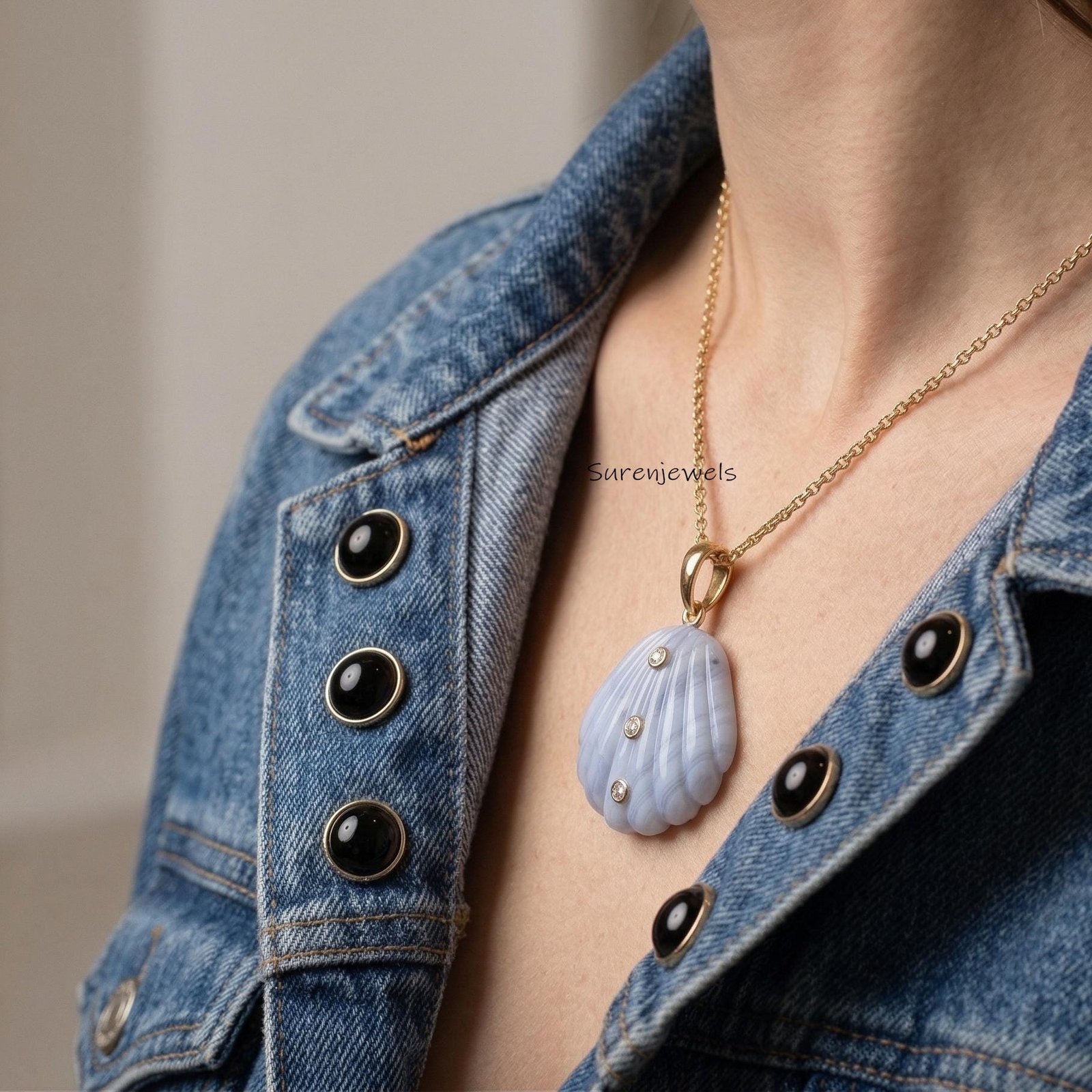 14k Gold Gemstone Scallop Shell Pendant, Hand Carved Jewelry - Suren Jewels | SKU: SJP 14k Gold Gemstone Scallop Shell Pendant, Hand Carved Jewelry - Suren Jewels | SKU: SJP