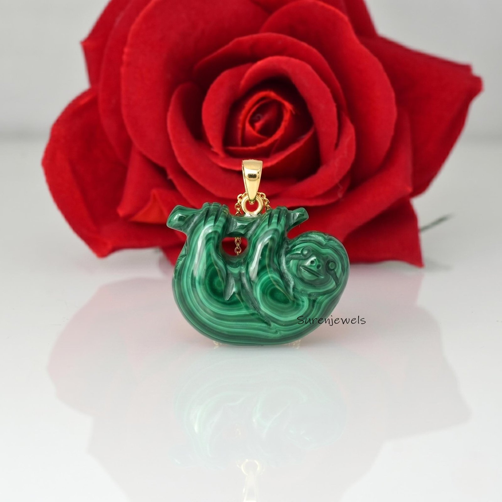 14K Gold Gemstone Sloth Pendant, Handcarved Gold Sloth Pendant, Malachite Sloth Charm, Sloth Animal Jewelry, Carving Gold Slo 14K Gold Gemstone Sloth Pendant, Handcarved Gold Sloth Pendant, Malachite Sloth Charm, Sloth Animal Jewelry, Carving Gold Slo