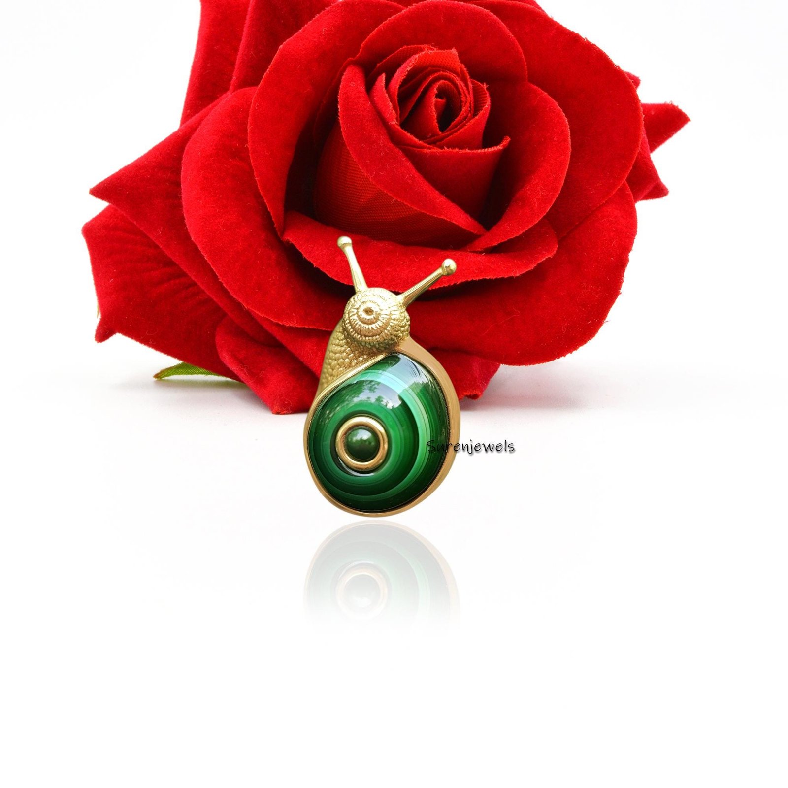 14K Gold Gemstone Snail Pendant: Hand Carved Lucky Charm - View 2 - Suren Jewels | SKU: SJP2456-SLYGMK-25M 14K Gold Gemstone Snail Pendant: Hand Carved Lucky Charm - View 2 - Suren Jewels | SKU: SJP2456-SLYGMK-25M