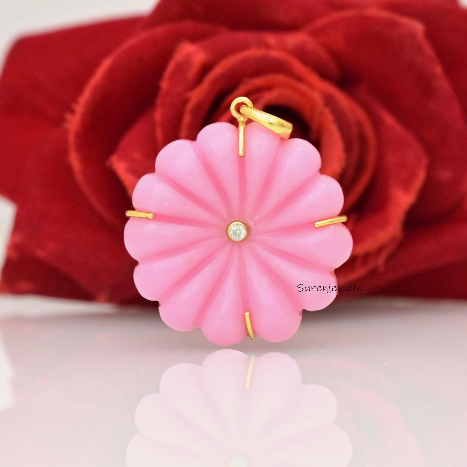 14K Gold Hand Carved Gemstone Flower Pendant - View 2 - Suren Jewels | SKU: SJP6038-SLYGRQBT-30M 14K Gold Hand Carved Gemstone Flower Pendant - View 2 - Suren Jewels | SKU: SJP6038-SLYGRQBT-30M