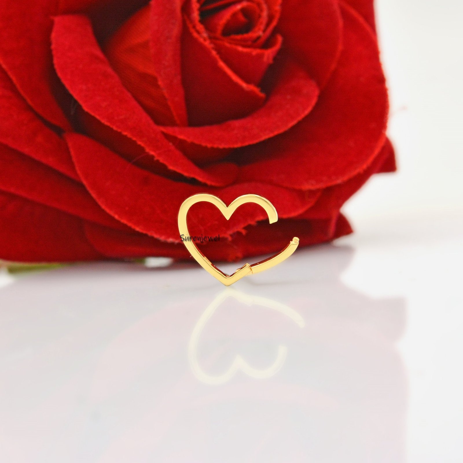 14k Gold Heart Charm Holder: Multi Charm Lock Enhancer - View 3 - Suren Jewels | SKU: SJP536-14KYG-N47-18I 14k Gold Heart Charm Holder: Multi Charm Lock Enhancer - View 3 - Suren Jewels | SKU: SJP536-14KYG-N47-18I