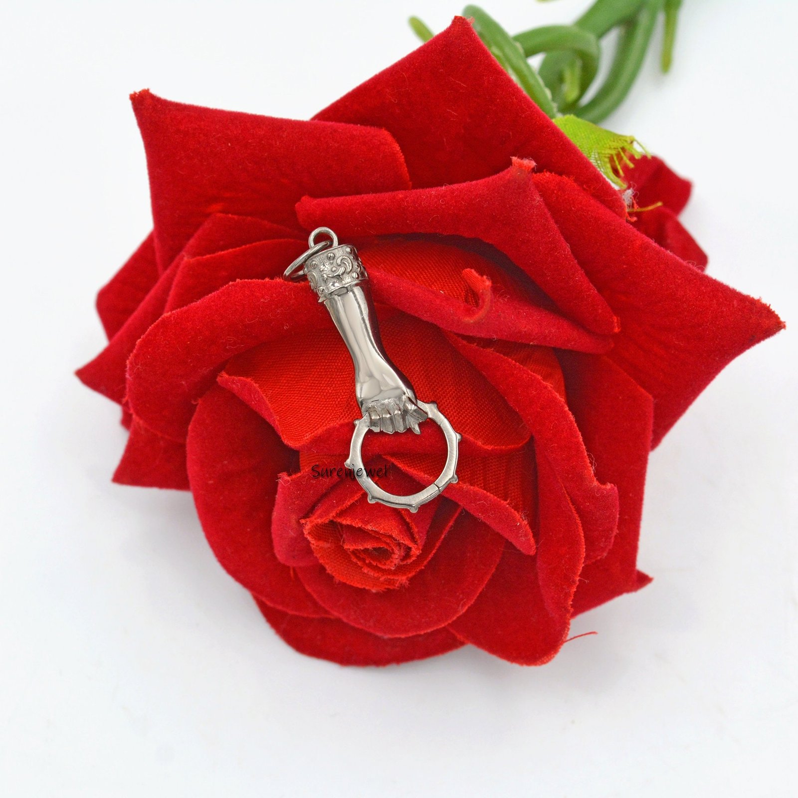 14k Gold Helping Hand Charm Holder: Figa Pendant Connector - View 5 - Suren Jewels | SKU: SJP908-SLYG 14k Gold Helping Hand Charm Holder: Figa Pendant Connector - View 5 - Suren Jewels | SKU: SJP908-SLYG
