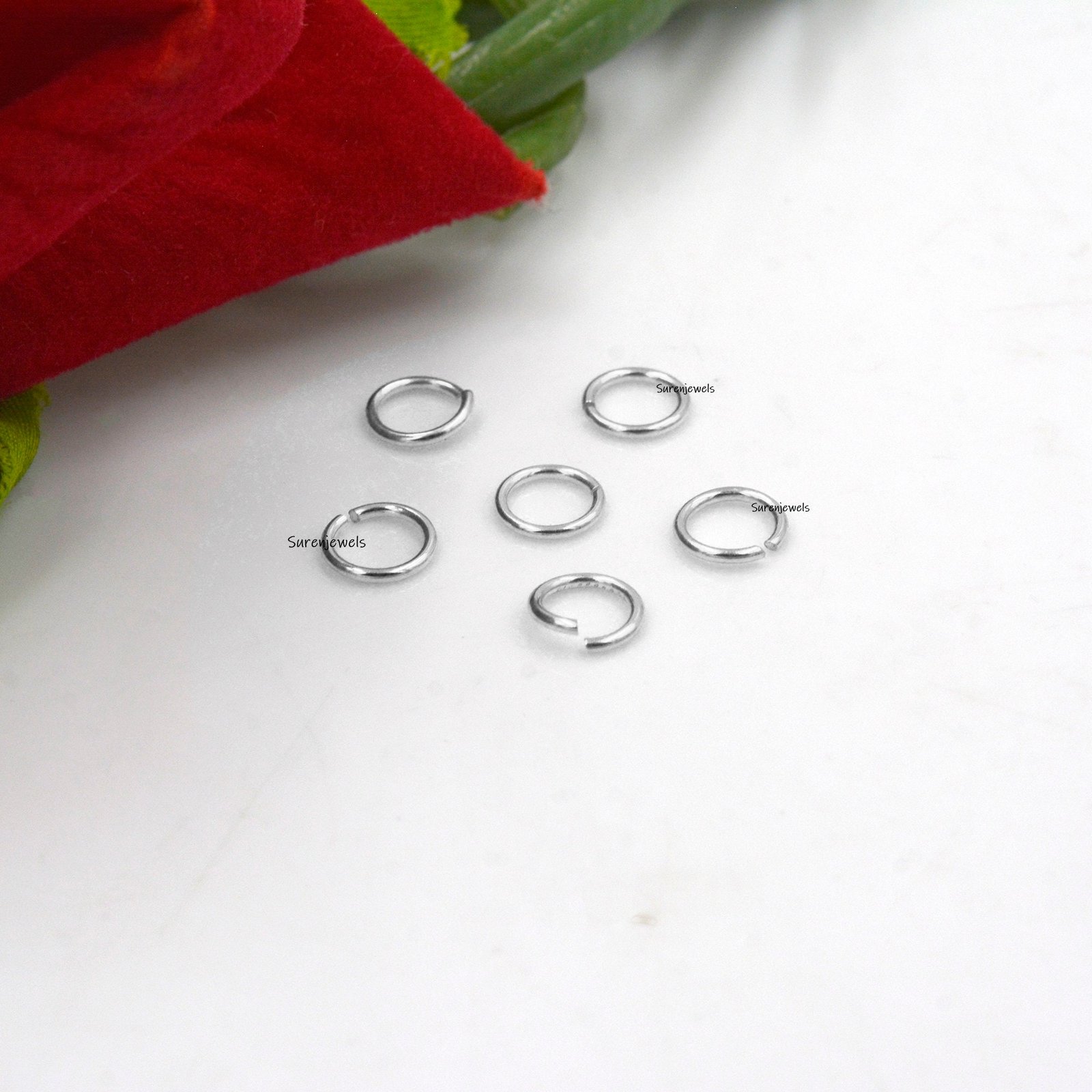 14k Gold Jump Ring Lock: Charm Holder Connector (6mm) - View 2 - Suren Jewels | SKU: SJL127-14KYG 14k Gold Jump Ring Lock: Charm Holder Connector (6mm) - View 2 - Suren Jewels | SKU: SJL127-14KYG
