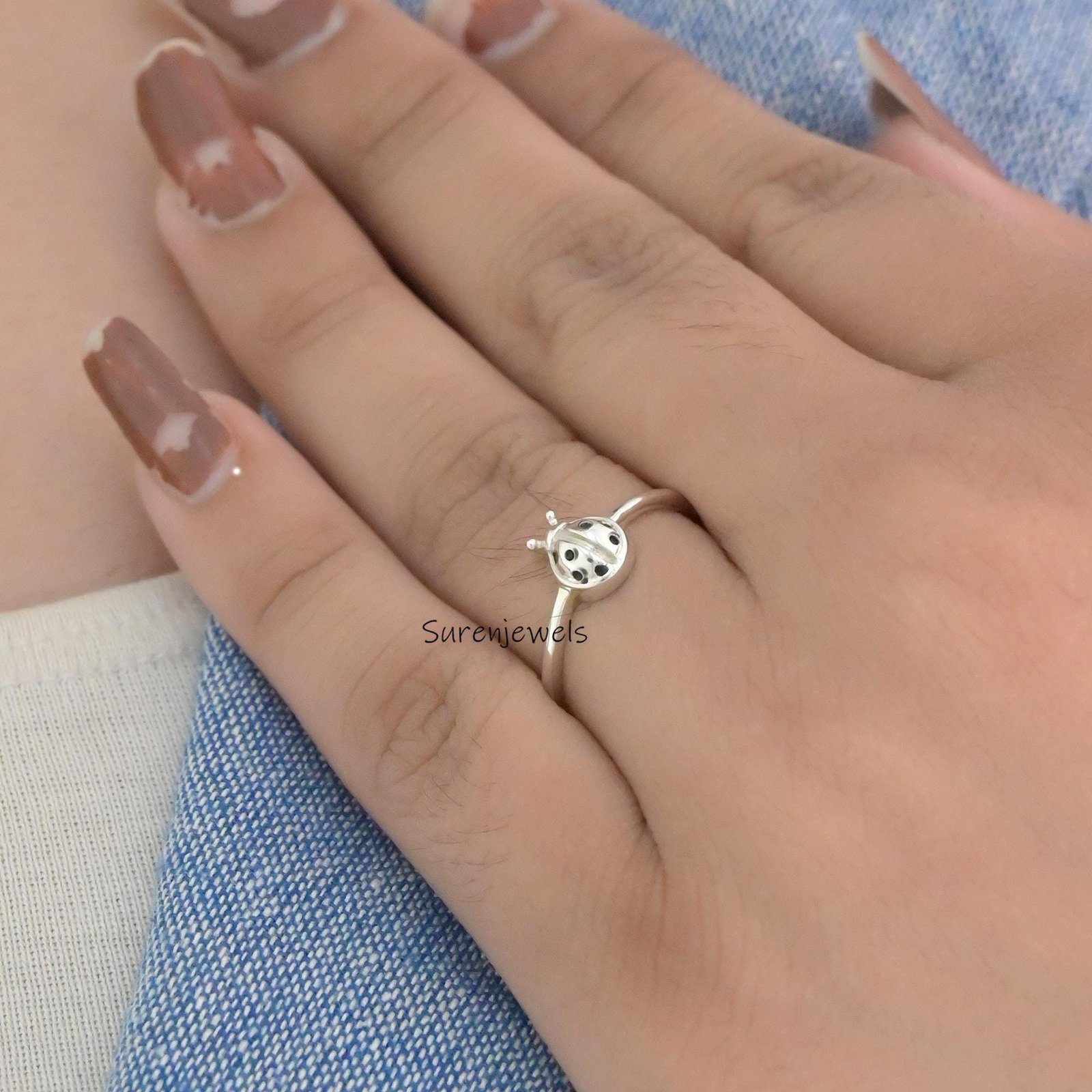 14k Gold Ladybug Ring: Dainty Handmade Animal Jewelry - View 5 - Suren Jewels | SKU: SJR2897-SLYGBKCZ-US-7 14k Gold Ladybug Ring: Dainty Handmade Animal Jewelry - View 5 - Suren Jewels | SKU: SJR2897-SLYGBKCZ-US-7