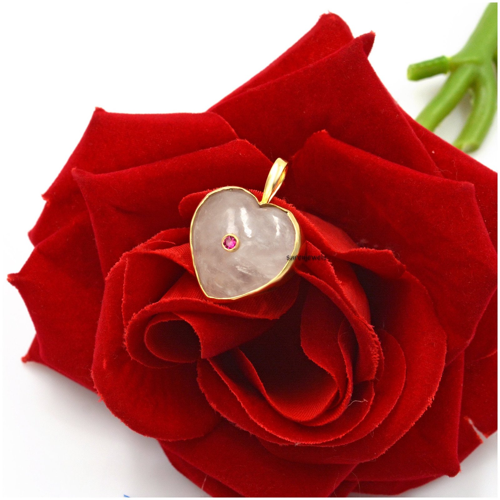 14k Gold Malachite Heart Pendant: Natural Gemstone Charm - View 2 - Suren Jewels | SKU: SJP1368-9KYGLPZWT-20M 14k Gold Malachite Heart Pendant: Natural Gemstone Charm - View 2 - Suren Jewels | SKU: SJP1368-9KYGLPZWT-20M