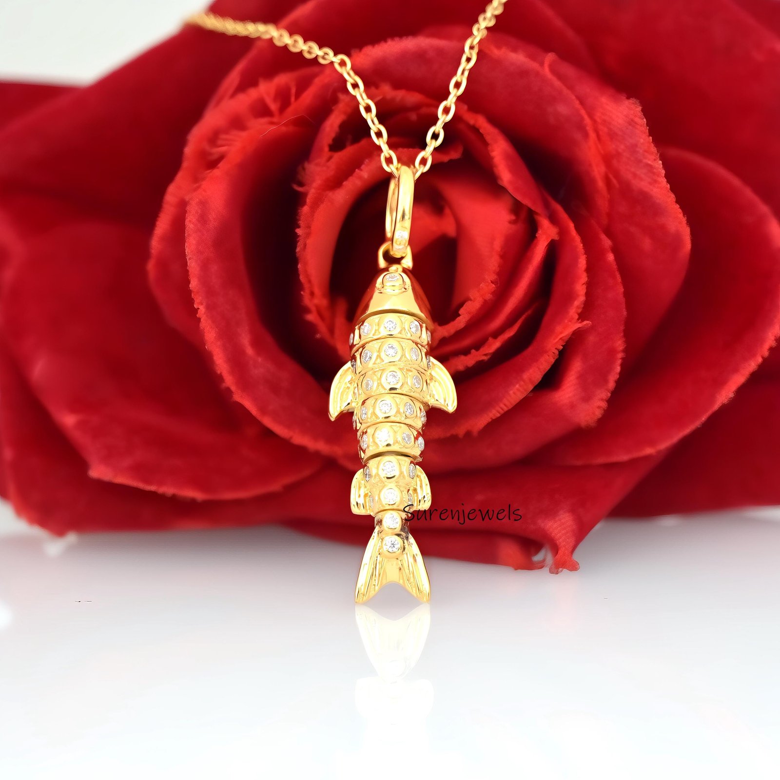 14K Gold Moveable Fish Pendant: Multi Gemstone 3D Charm - View 3 - Suren Jewels | SKU: SJP3342 14K Gold Moveable Fish Pendant: Multi Gemstone 3D Charm - View 3 - Suren Jewels | SKU: SJP3342