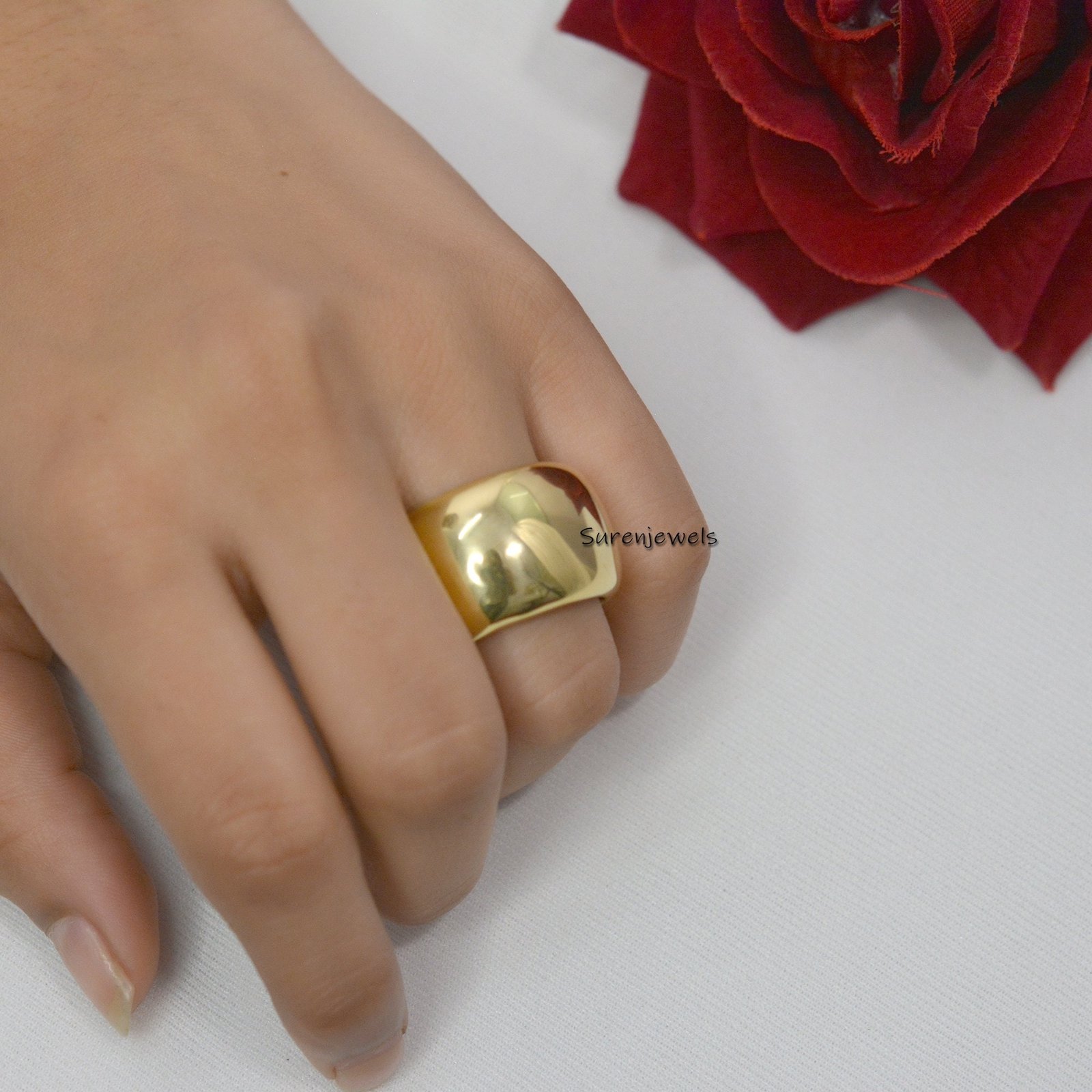 14K Gold Plated Cigar Band Ring, 925 Sterling Silver Wedding Ring - View 3 - Suren Jewels | SKU: SJR06-SLYG 14K Gold Plated Cigar Band Ring, 925 Sterling Silver Wedding Ring - View 3 - Suren Jewels | SKU: SJR06-SLYG